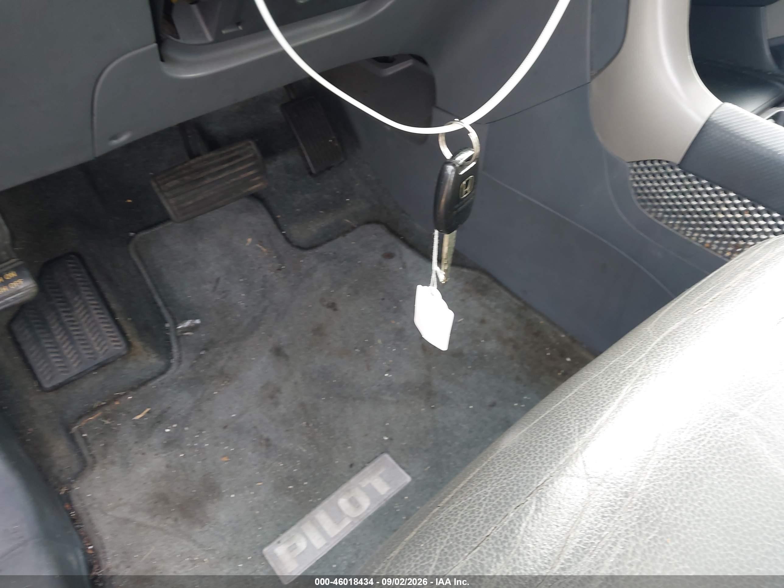 2006 Honda Pilot Ex-l Silver vin: 2HKYF18516H534126