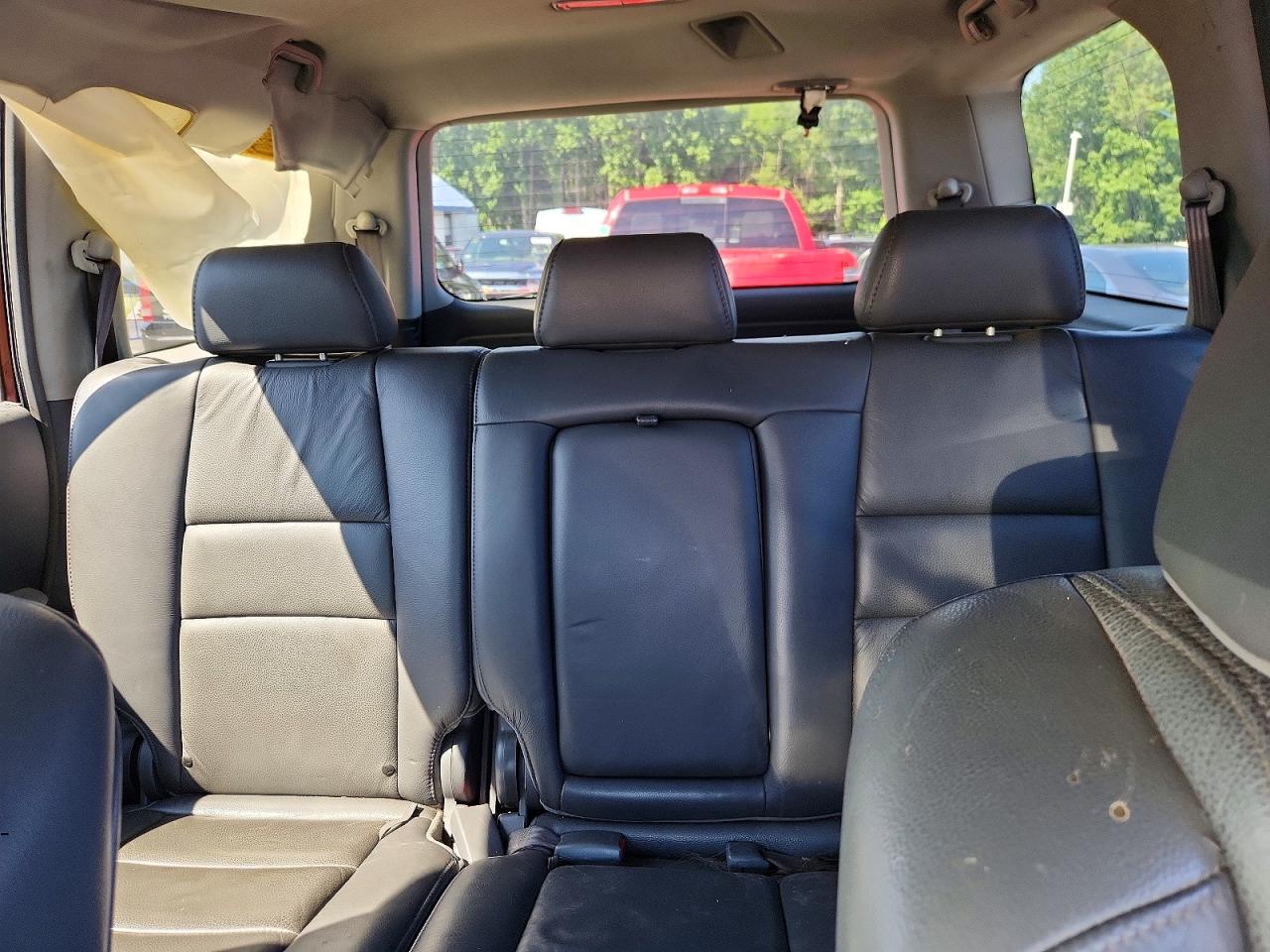 2007 Honda Pilot Exl Red vin: 2HKYF18517H520910