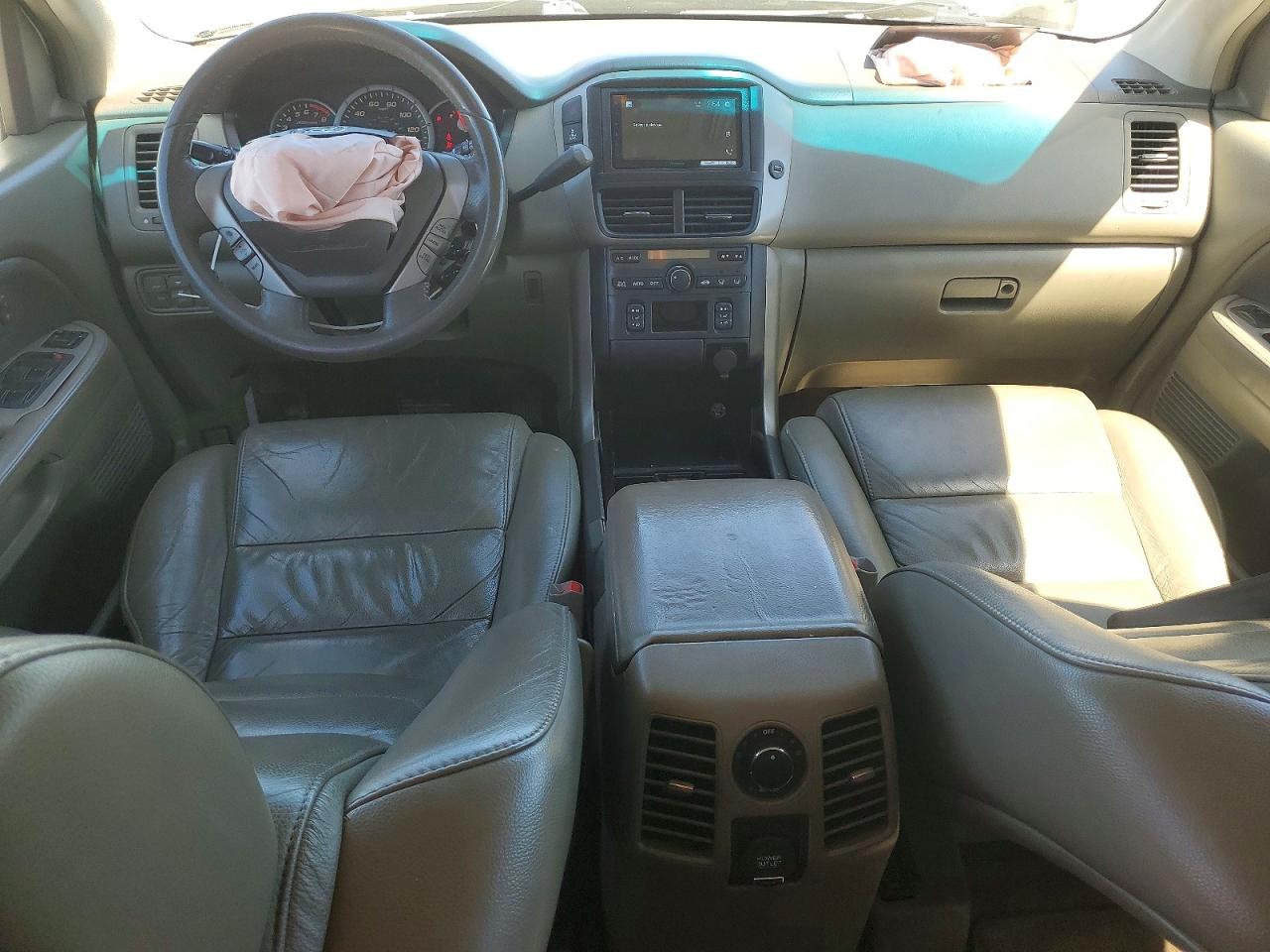 2006 Honda Pilot Ex White vin: 2HKYF18526H553137