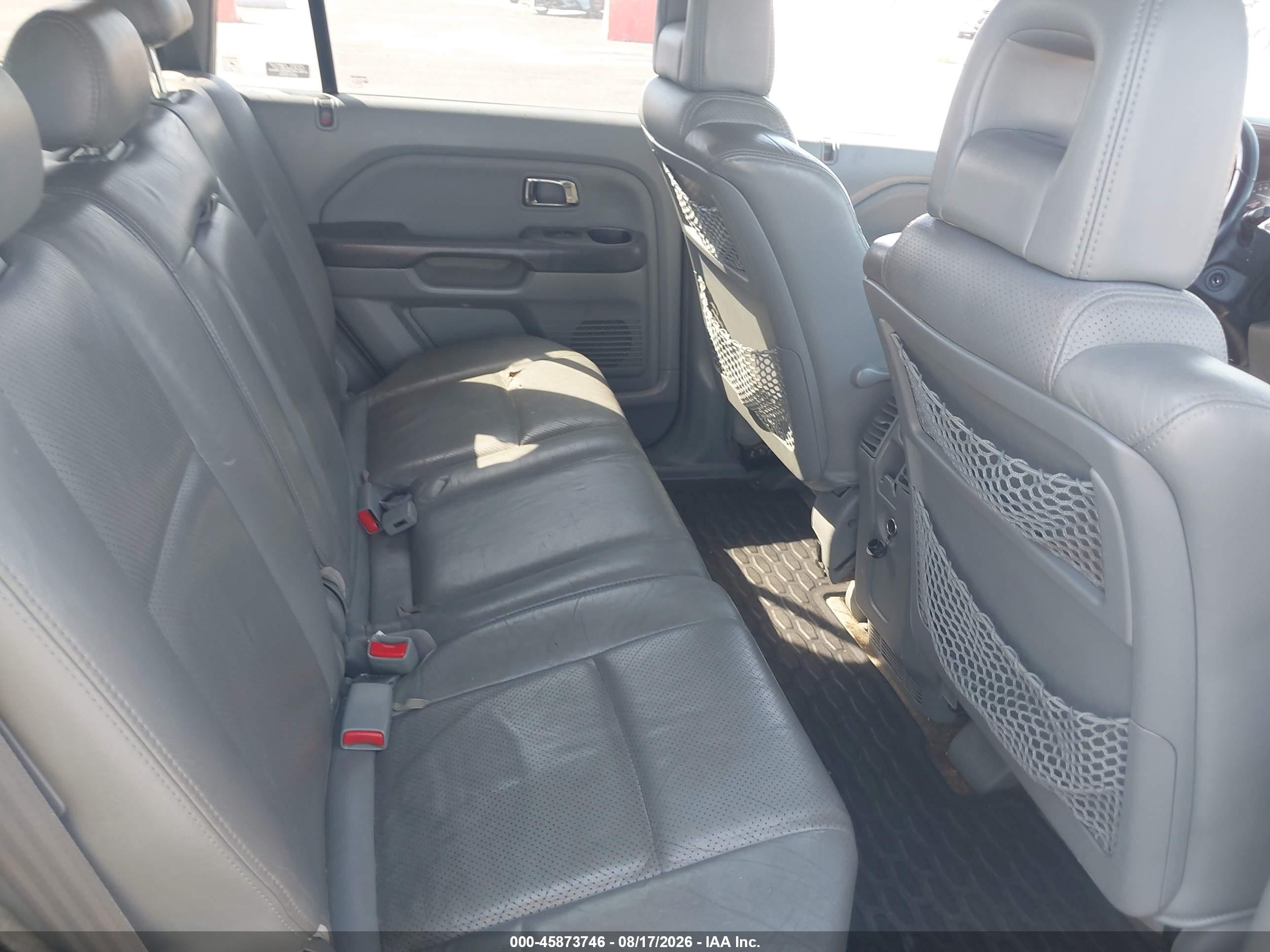 2005 Honda Pilot Ex-l White vin: 2HKYF18545H524320