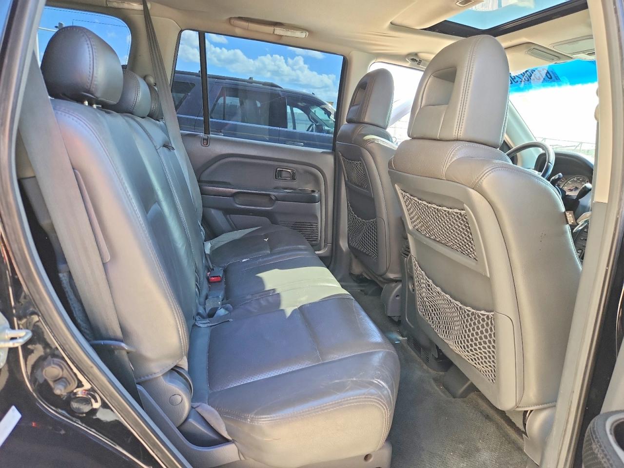 2005 Honda Pilot Exl Black vin: 2HKYF18555H570805