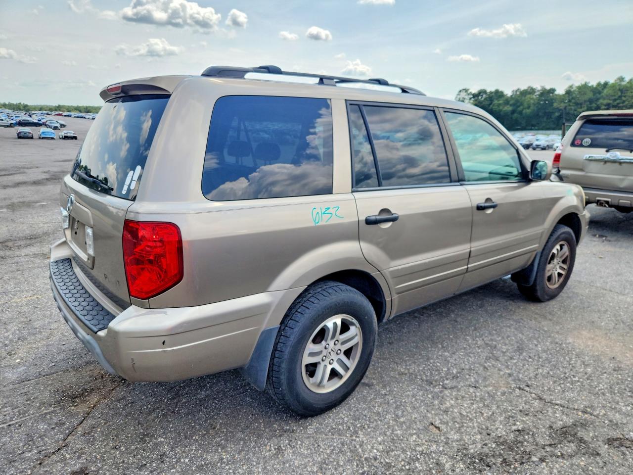 2004 Honda Pilot Exl Золотой vin: 2HKYF18564H556748