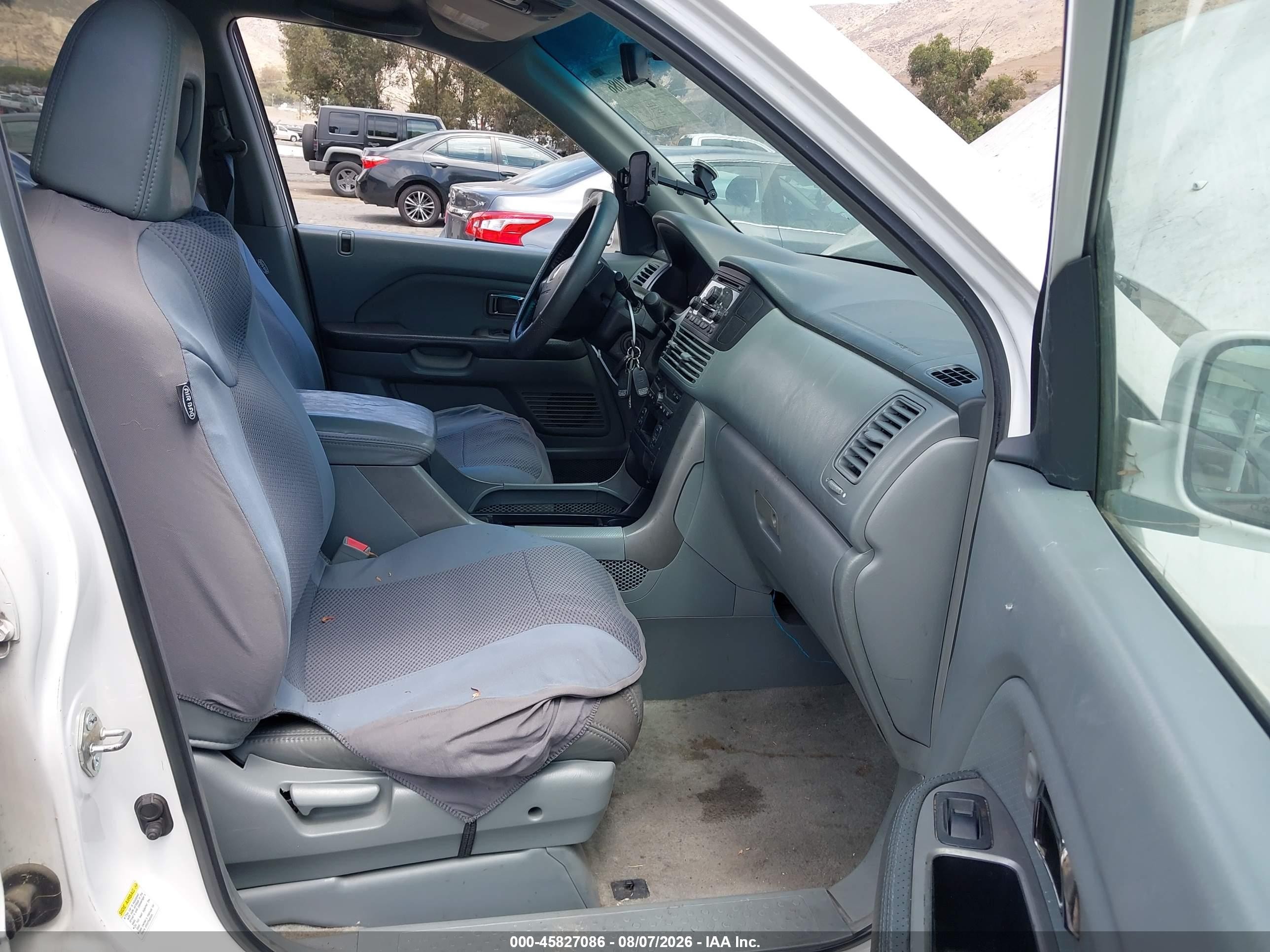 2004 Honda Pilot Ex-l White vin: 2HKYF18574H589886