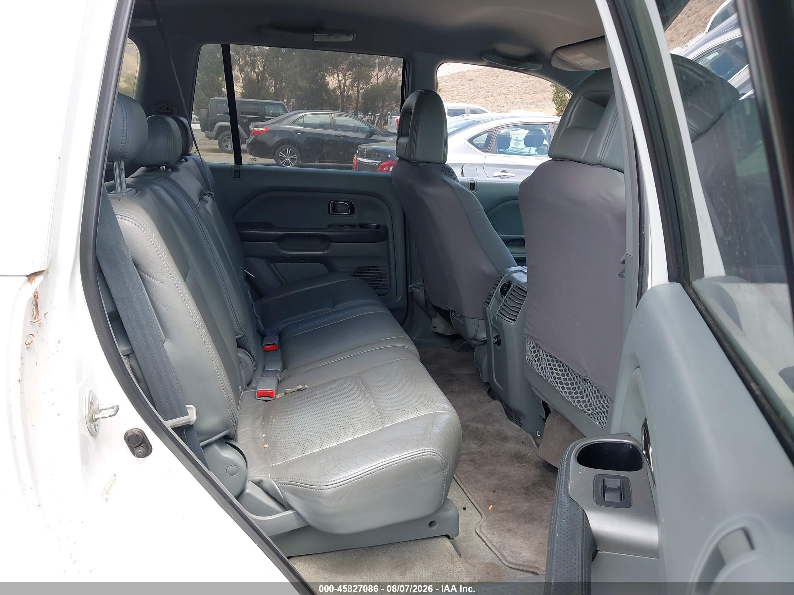 2004 Honda Pilot Ex-l White vin: 2HKYF18574H589886