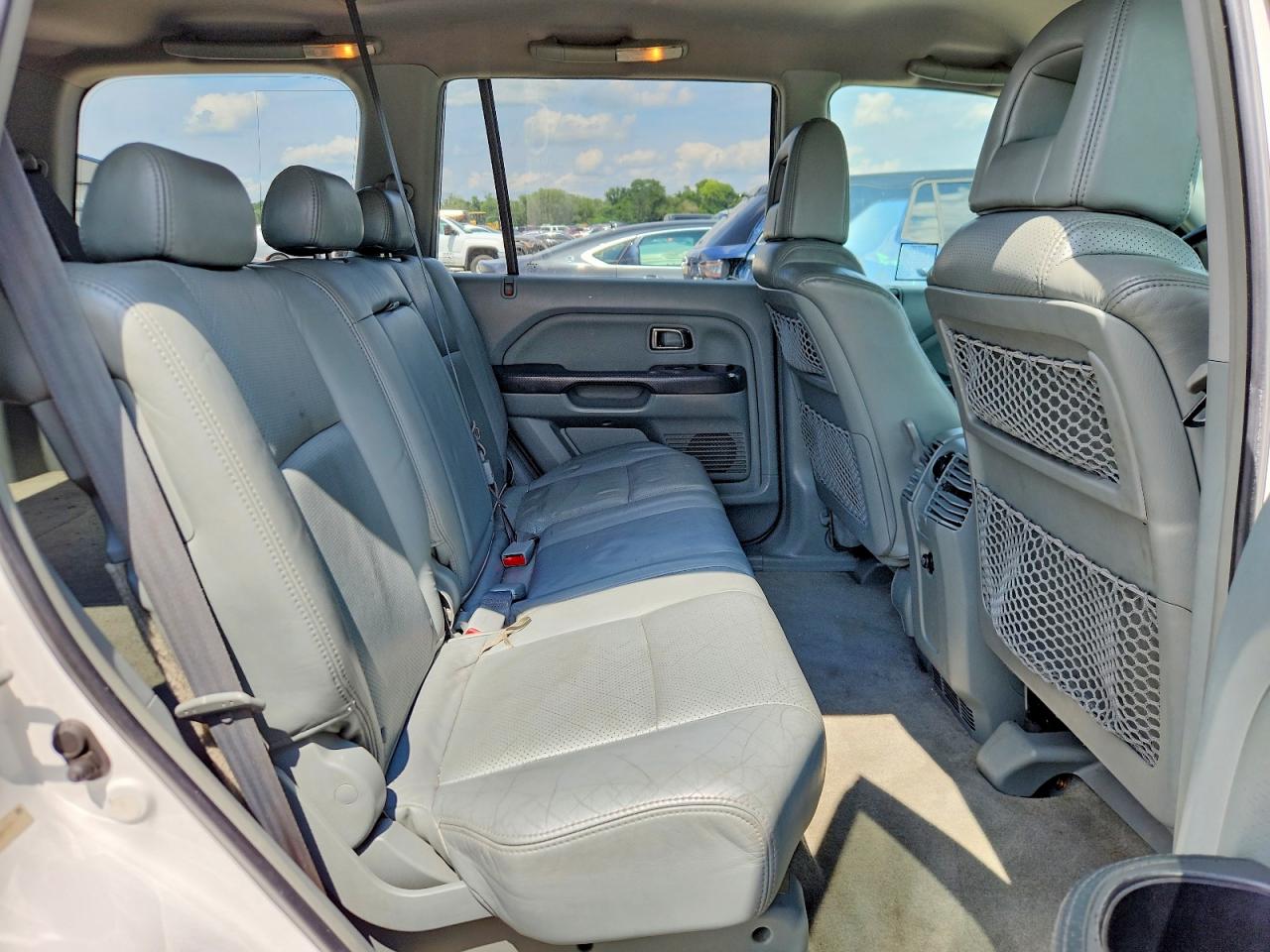 2003 Honda Pilot Exl White vin: 2HKYF18583H616589