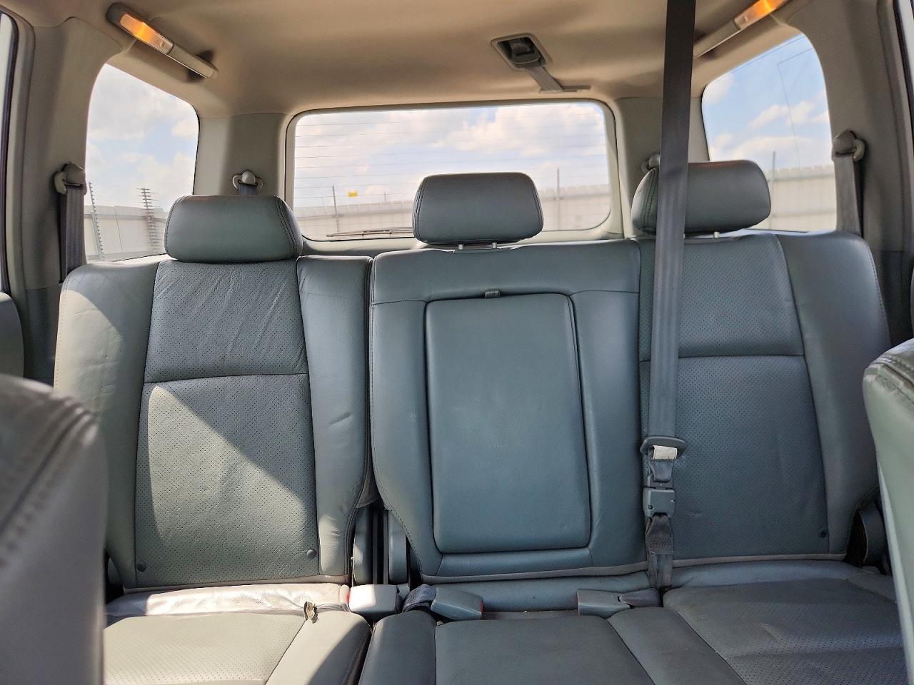 2003 Honda Pilot Exl White vin: 2HKYF18583H616589