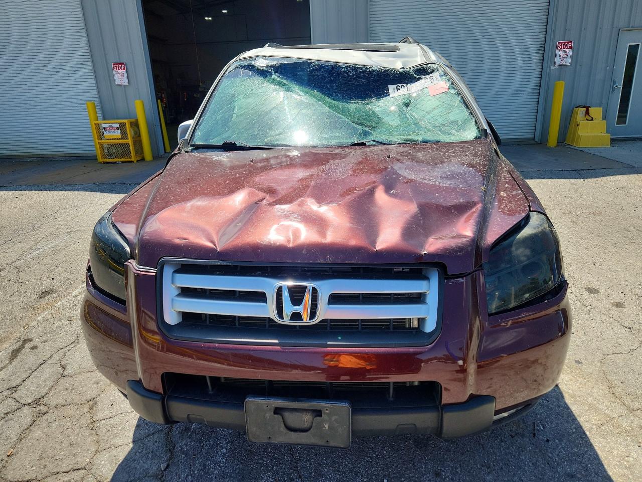 2006 Honda Pilot Ex Two Tone vin: 2HKYF18586H560092