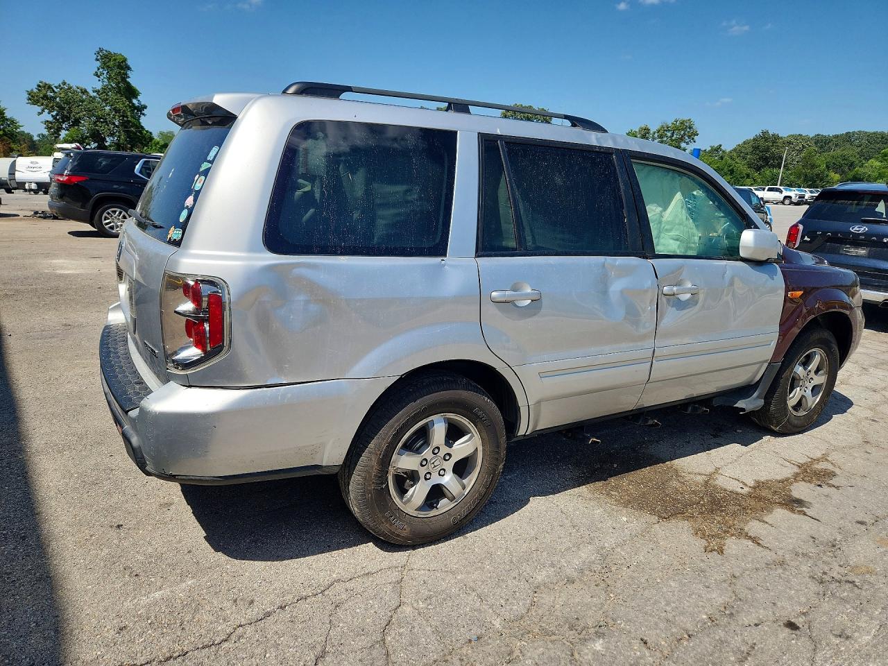 2006 Honda Pilot Ex Two Tone vin: 2HKYF18586H560092