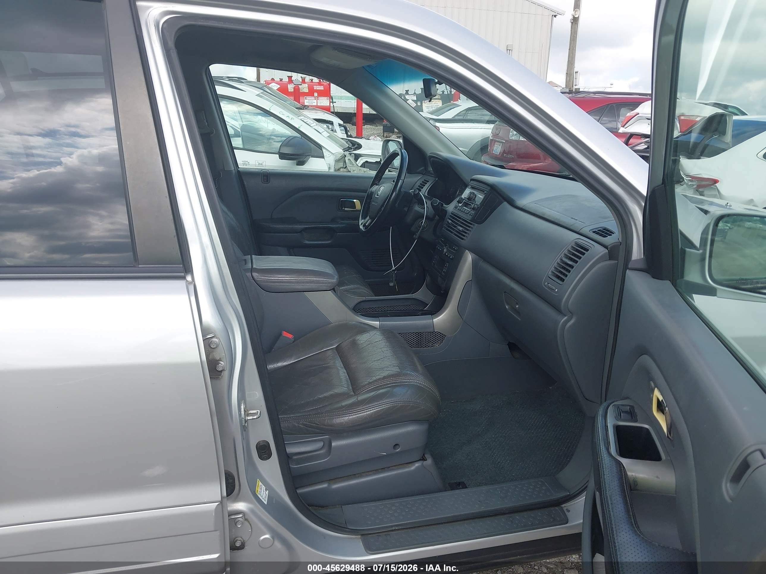 2004 Honda Pilot Ex-l Silver vin: 2HKYF18594H501372