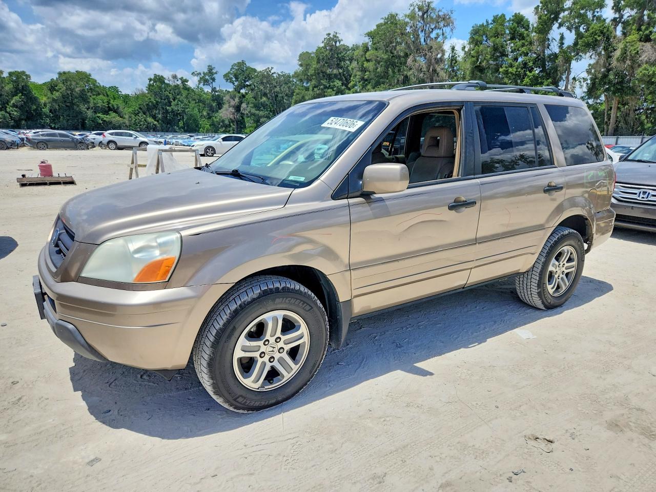 2004 Honda Pilot Cream vin: 2HKYF18594H594961