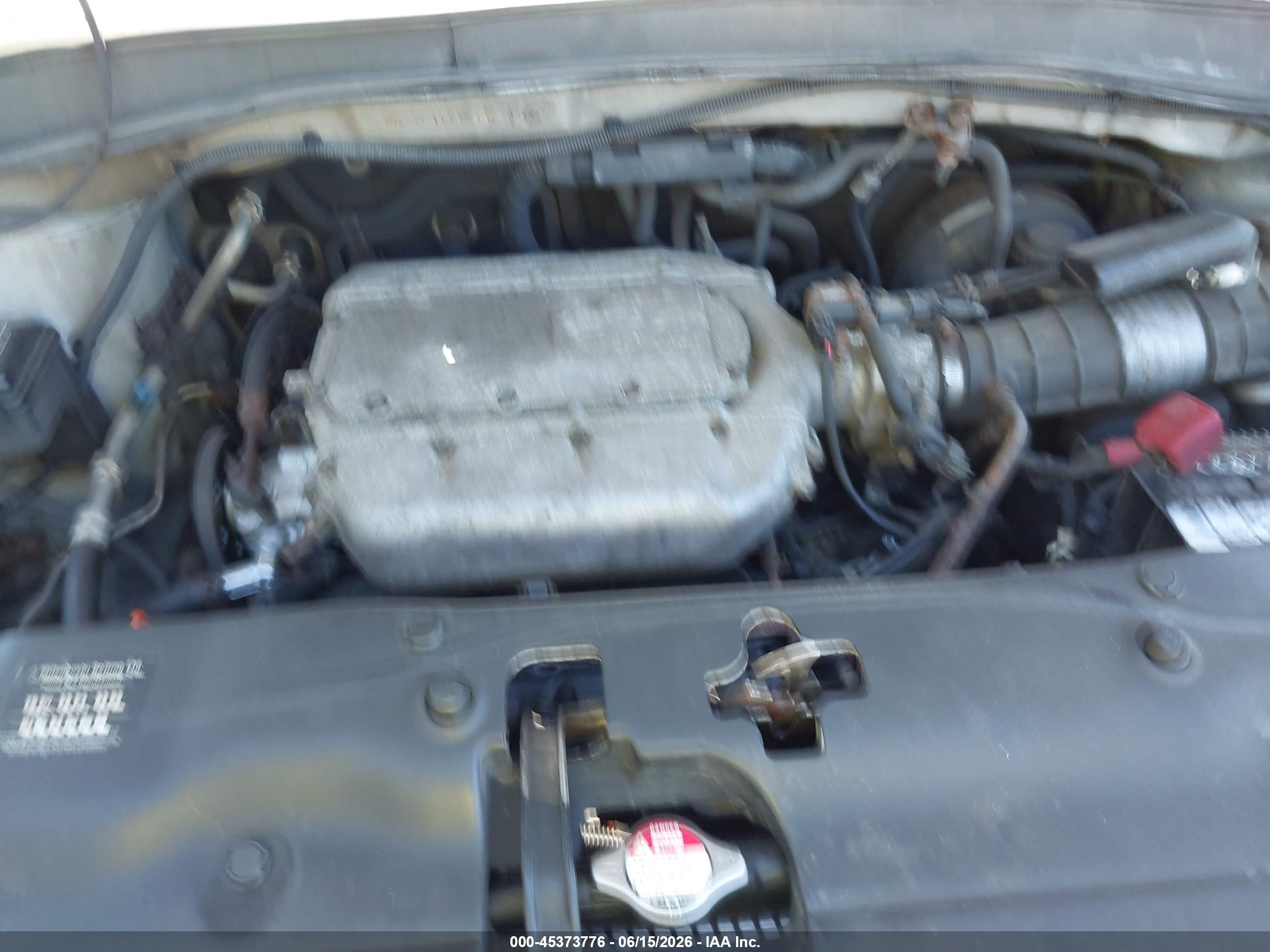 2004 Honda Pilot Ex-l Silver vin: 2HKYF185X4H571527