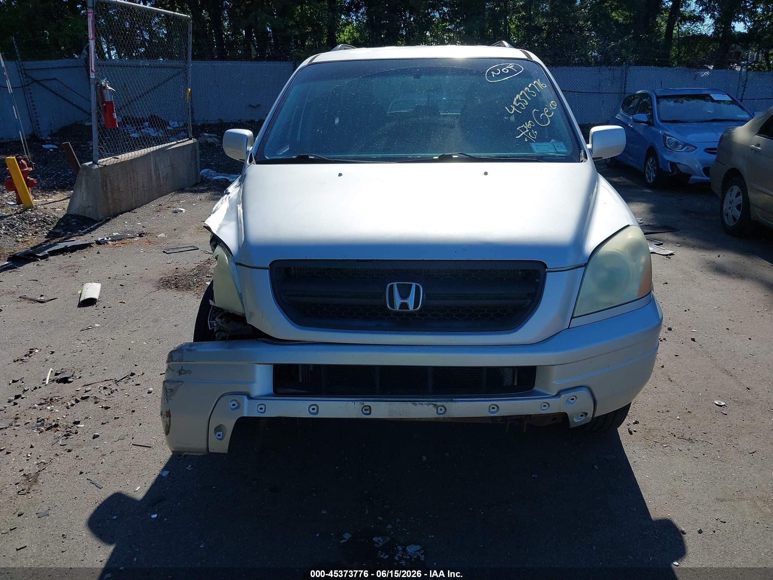 2004 Honda Pilot Ex-l Silver vin: 2HKYF185X4H571527