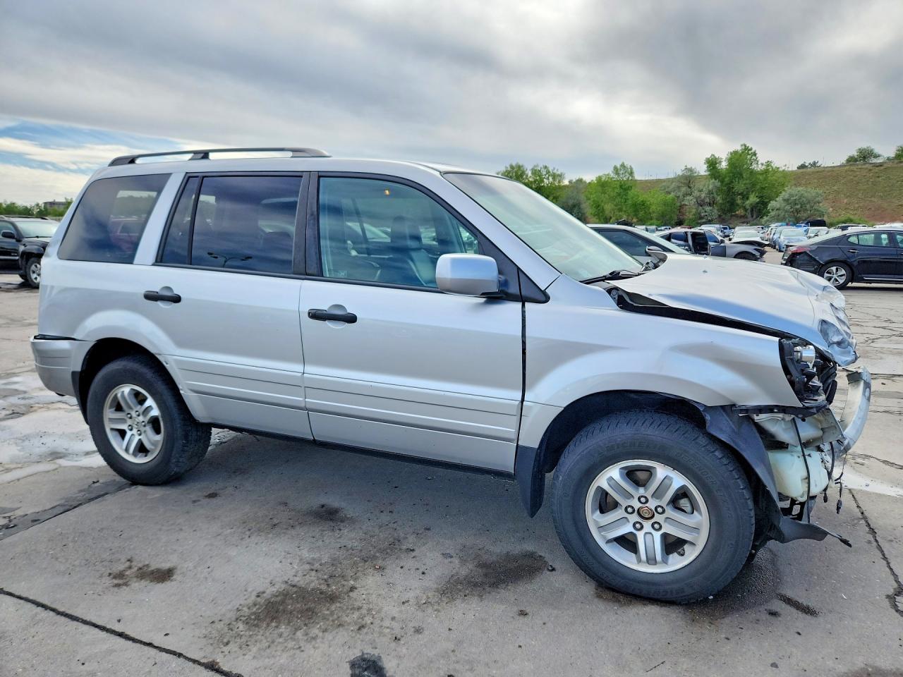 2005 Honda Pilot Exl Silver vin: 2HKYF185X5H515850