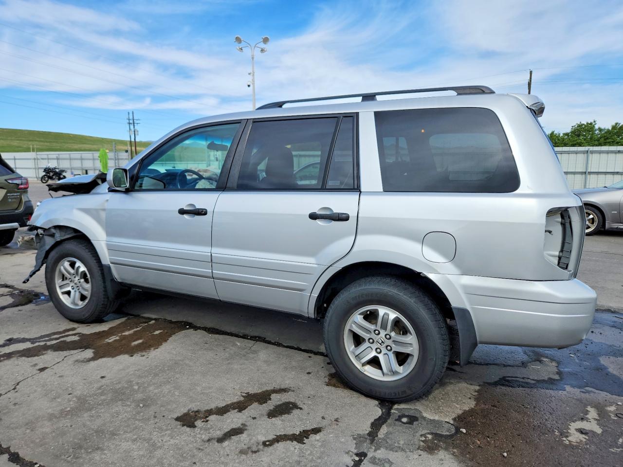 2005 Honda Pilot Exl Silver vin: 2HKYF185X5H515850