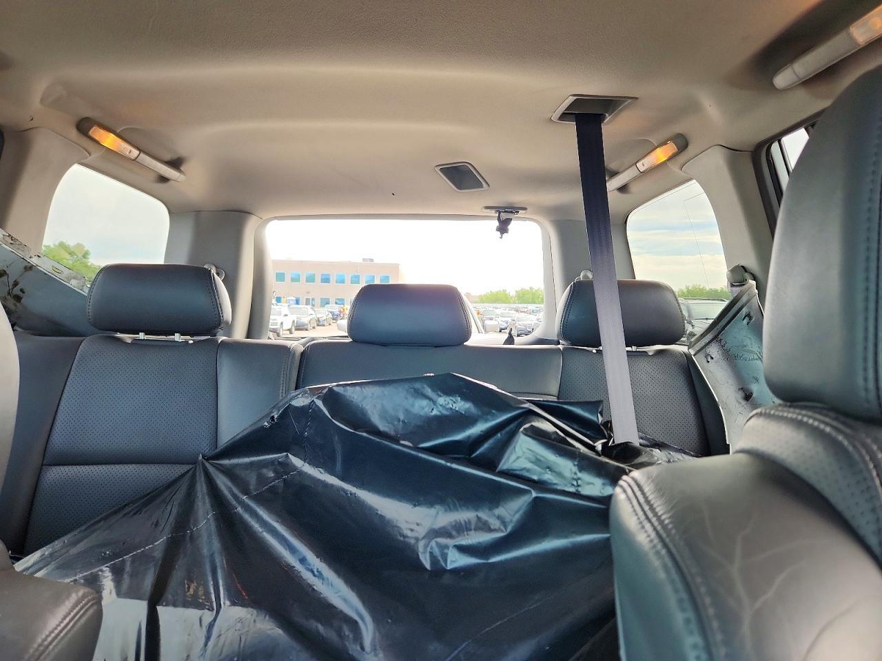 2005 Honda Pilot Exl Silver vin: 2HKYF185X5H515850