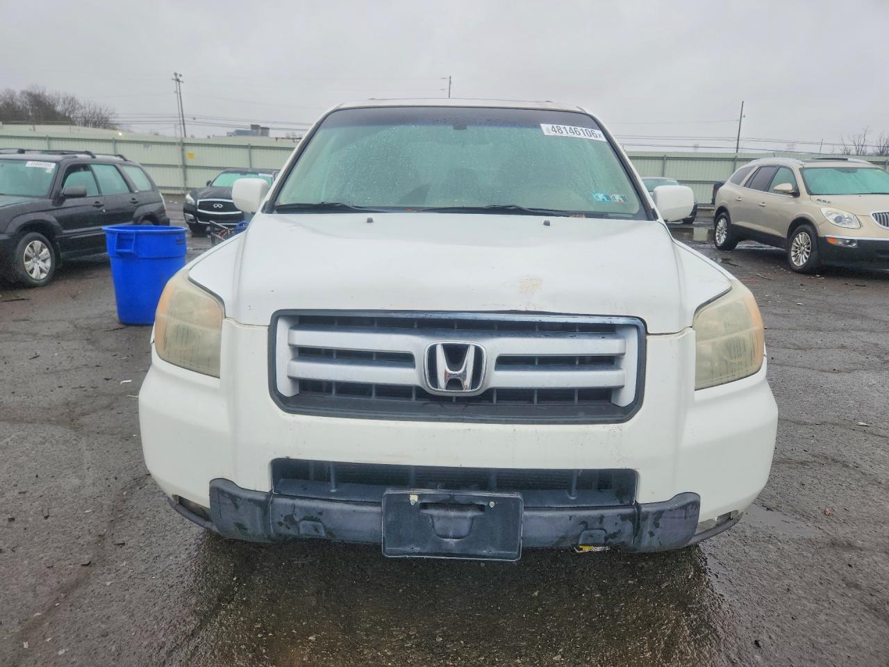 2007 Honda Pilot White vin: 2HKYF18607H536881