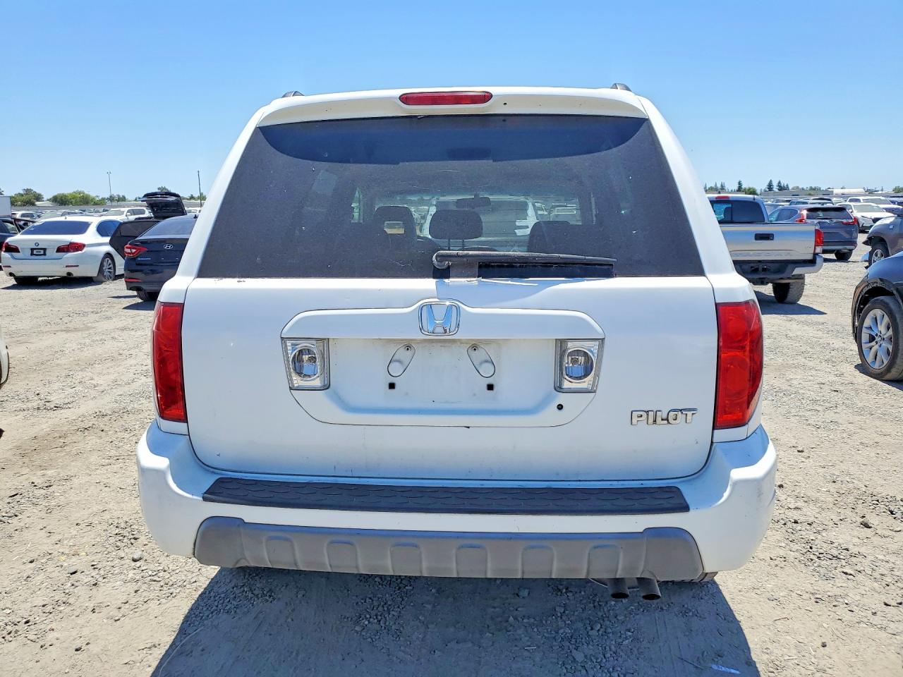 2004 Honda Pilot Exl White vin: 2HKYF18614H615441