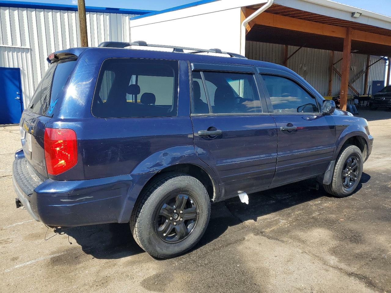 2004 Honda Pilot Blue vin: 2HKYF18624H536621