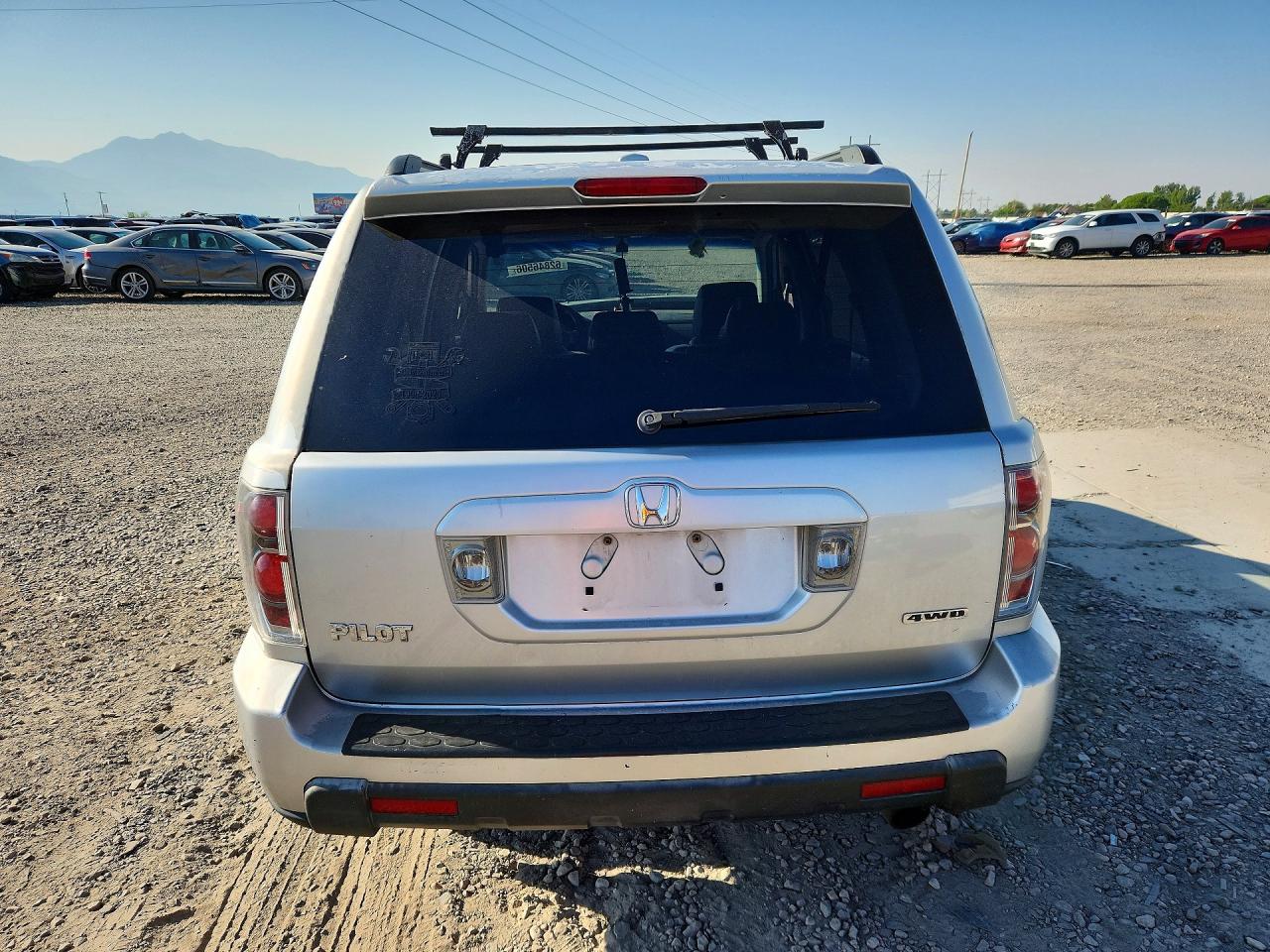 2006 Honda Pilot Ex Silver vin: 2HKYF18626H505761