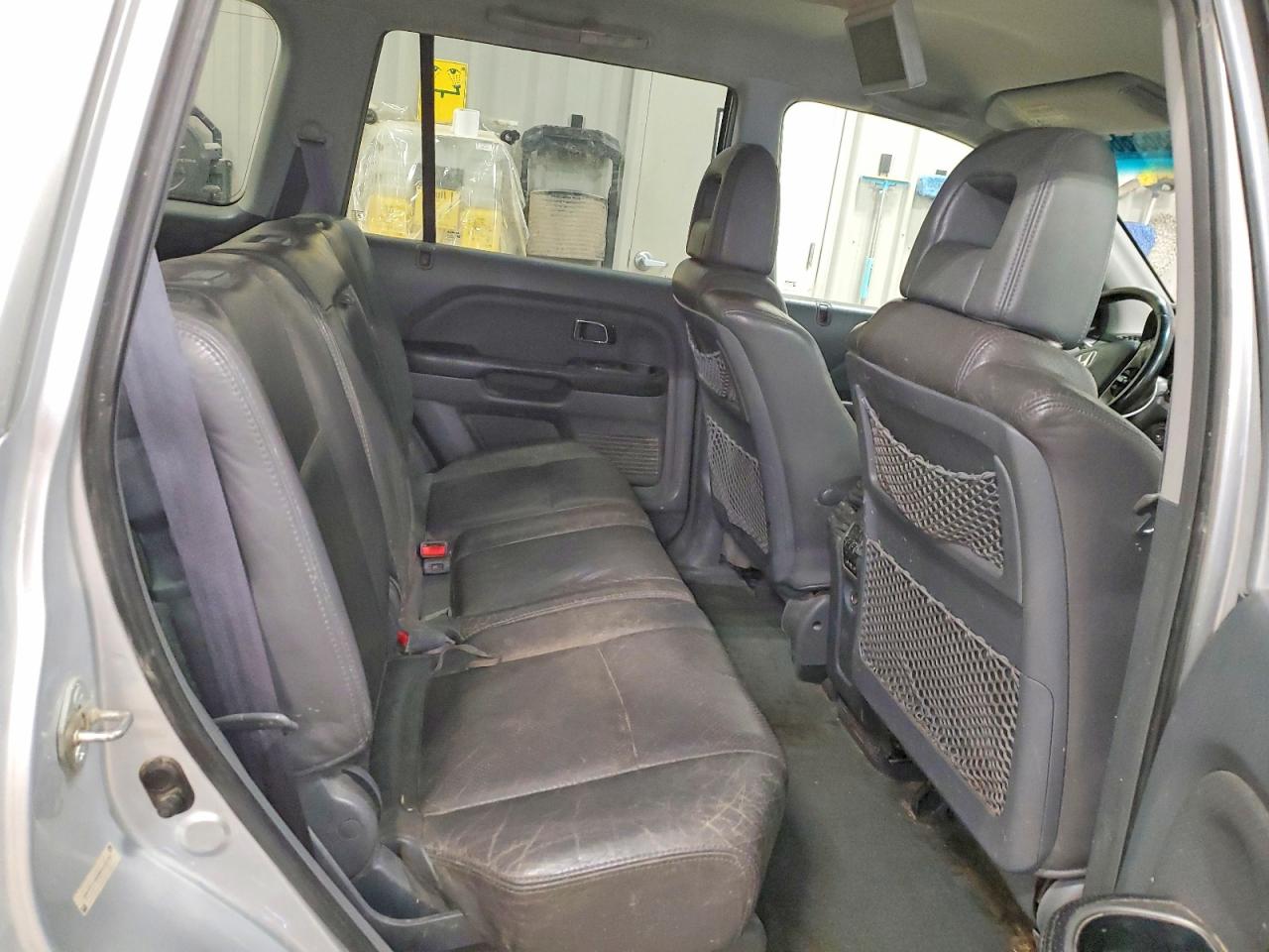2004 Honda Pilot Exl Silver vin: 2HKYF18644H601145