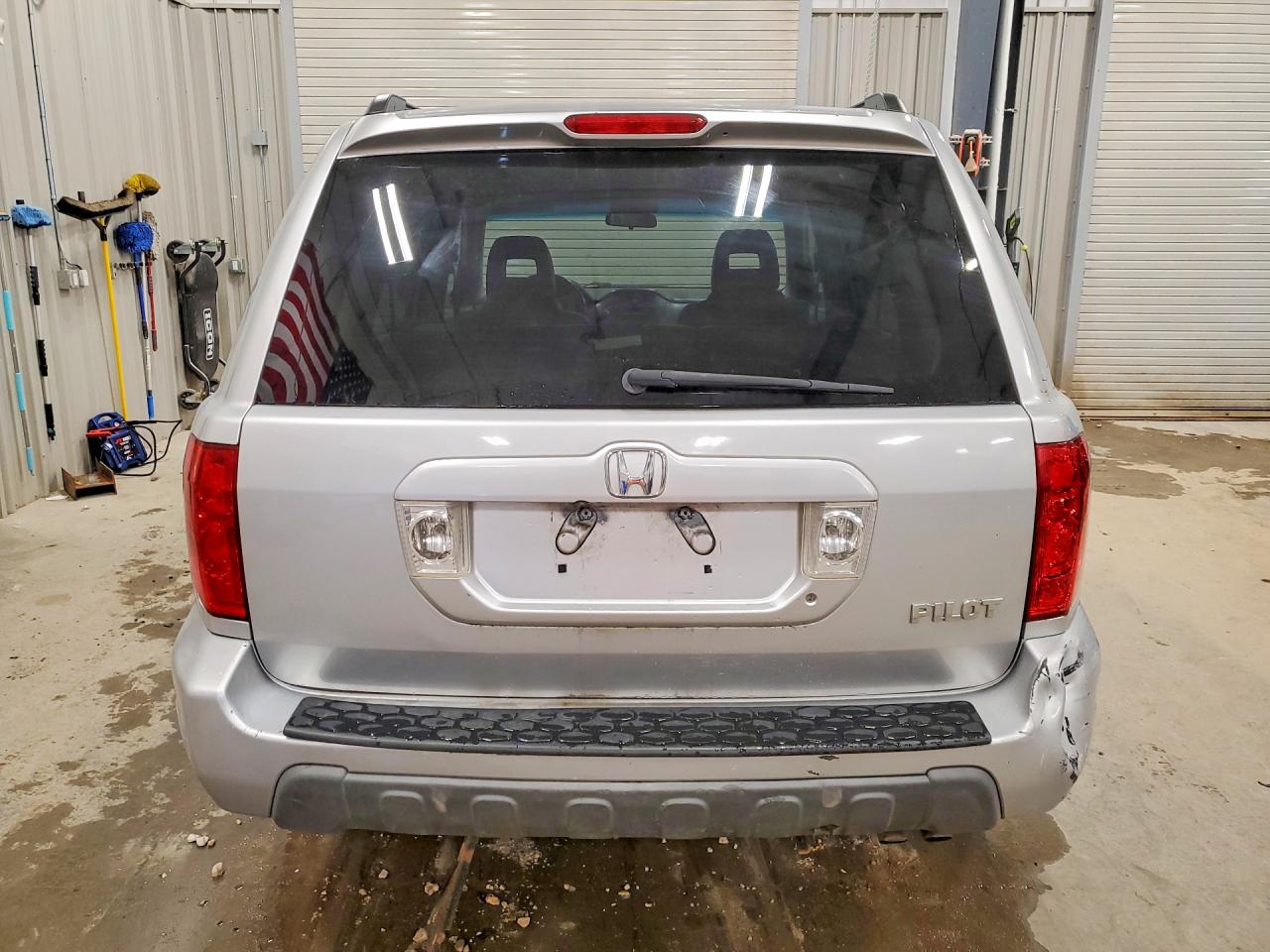 2004 Honda Pilot Exl Silver vin: 2HKYF18644H601145