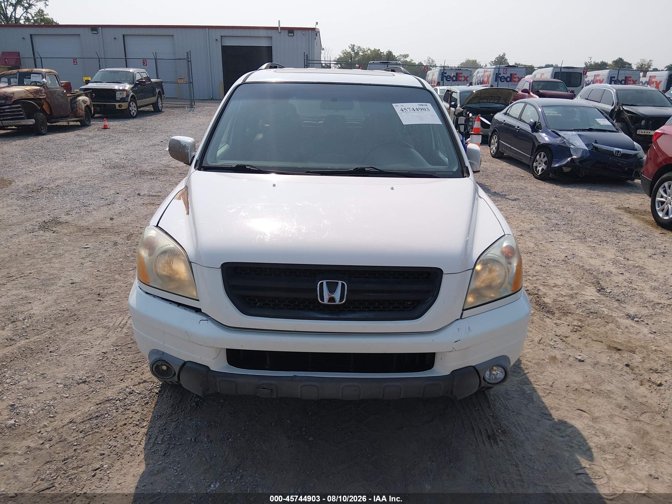 2005 Honda Pilot Ex-l White vin: 2HKYF18655H516560