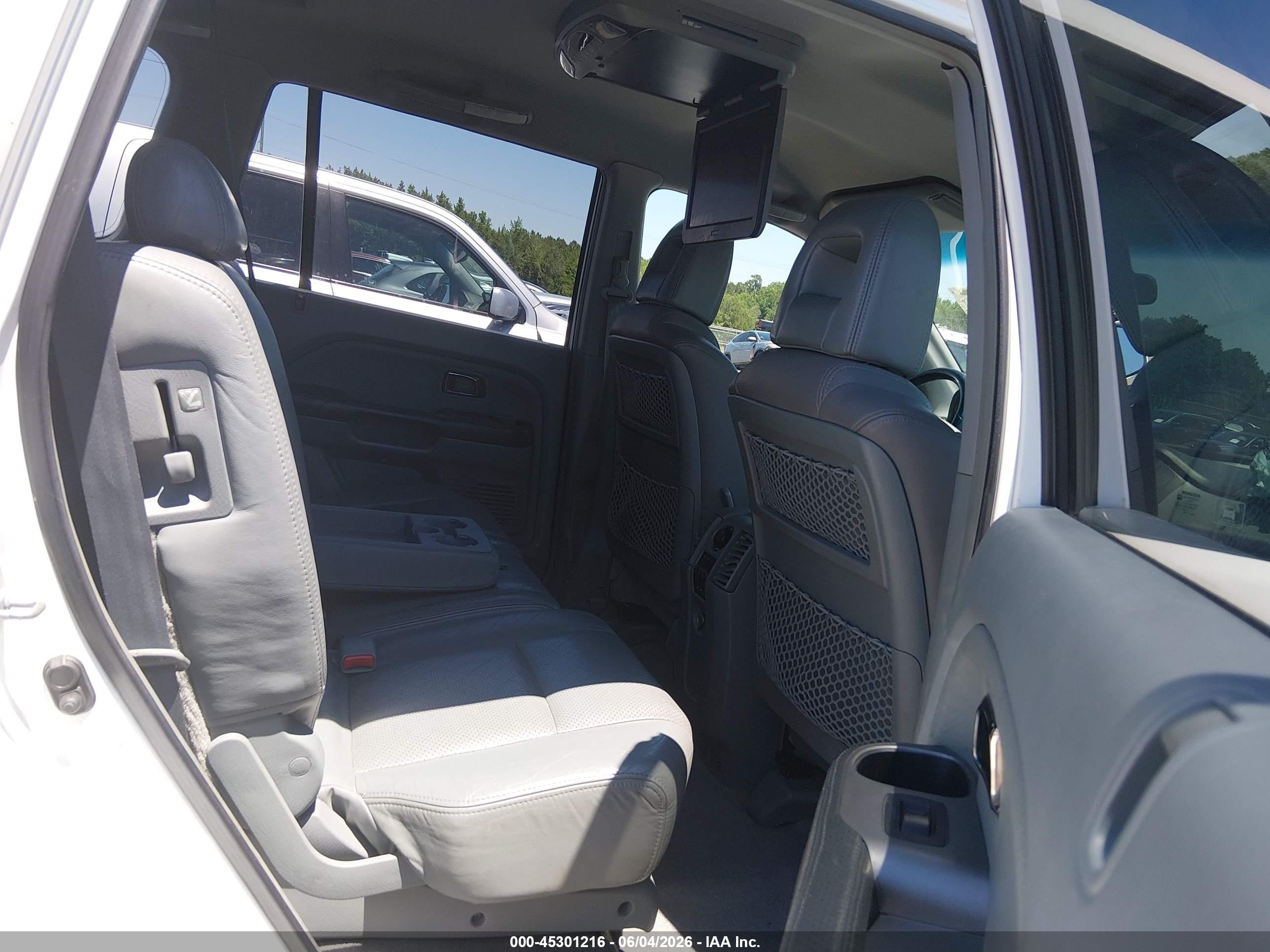 2003 Honda Pilot Ex-l White vin: 2HKYF18673H512264