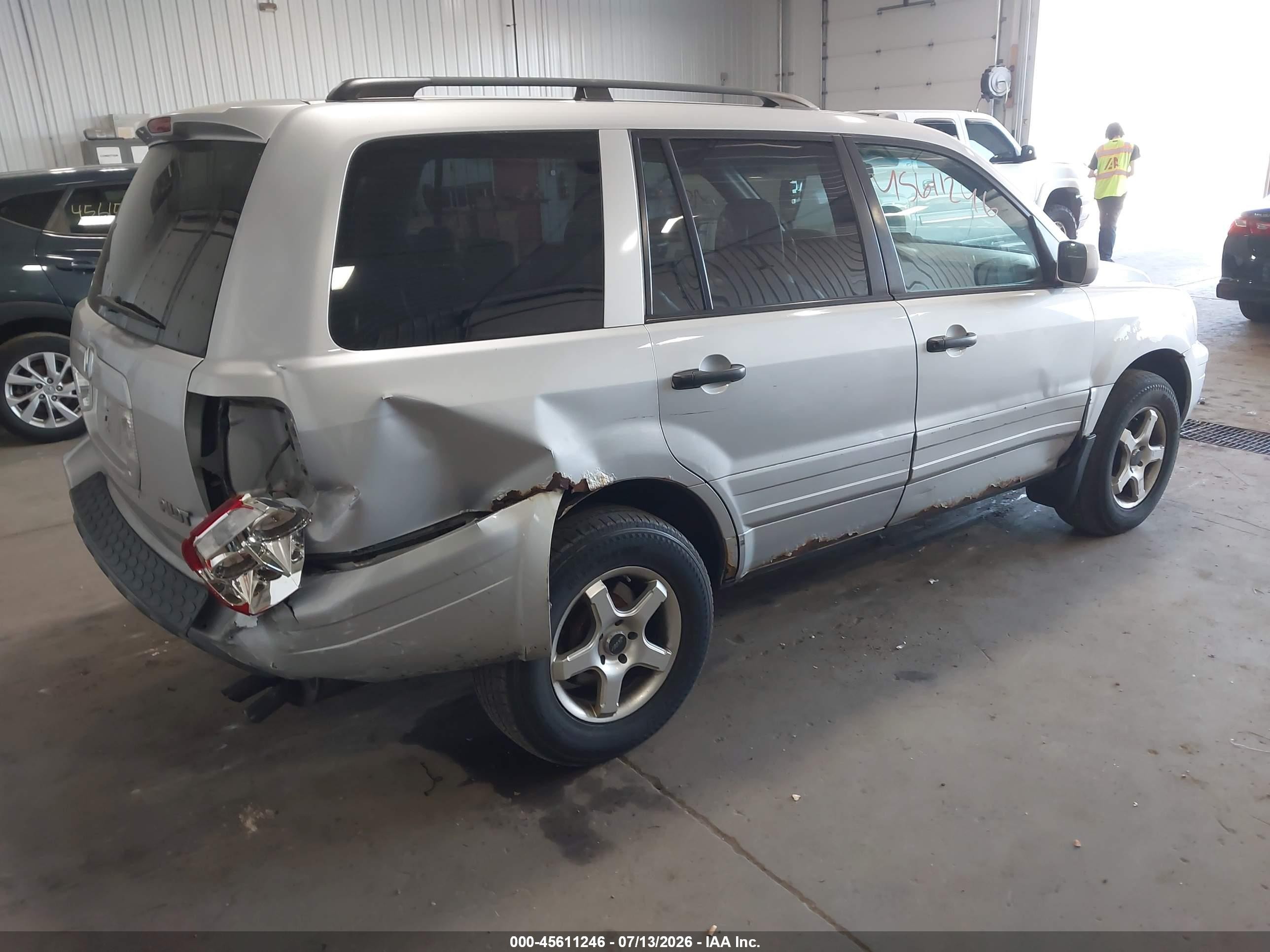 2004 Honda Pilot Ex-l Silver vin: 2HKYF186748542379