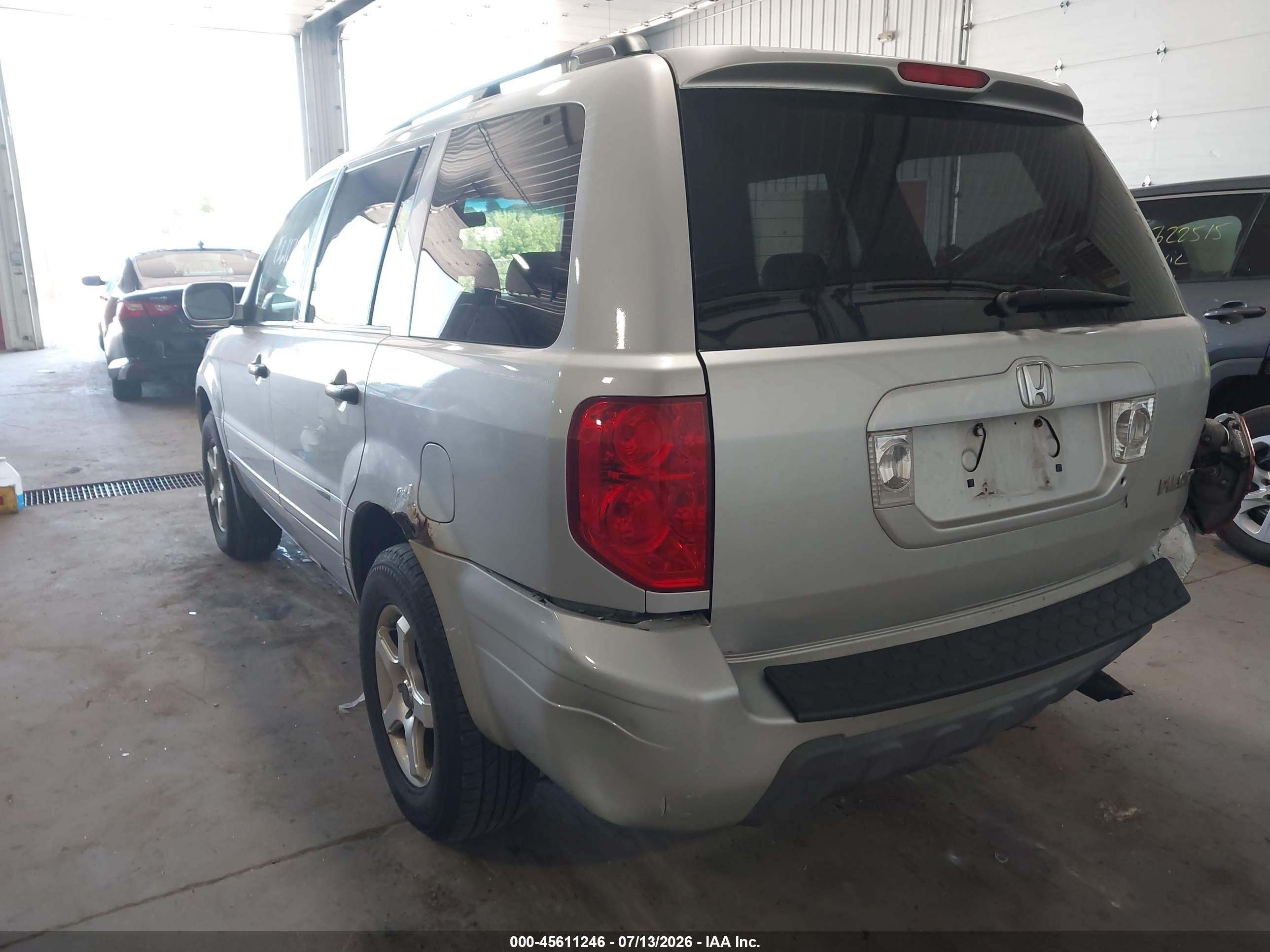 2004 Honda Pilot Ex-l Silver vin: 2HKYF186748542379