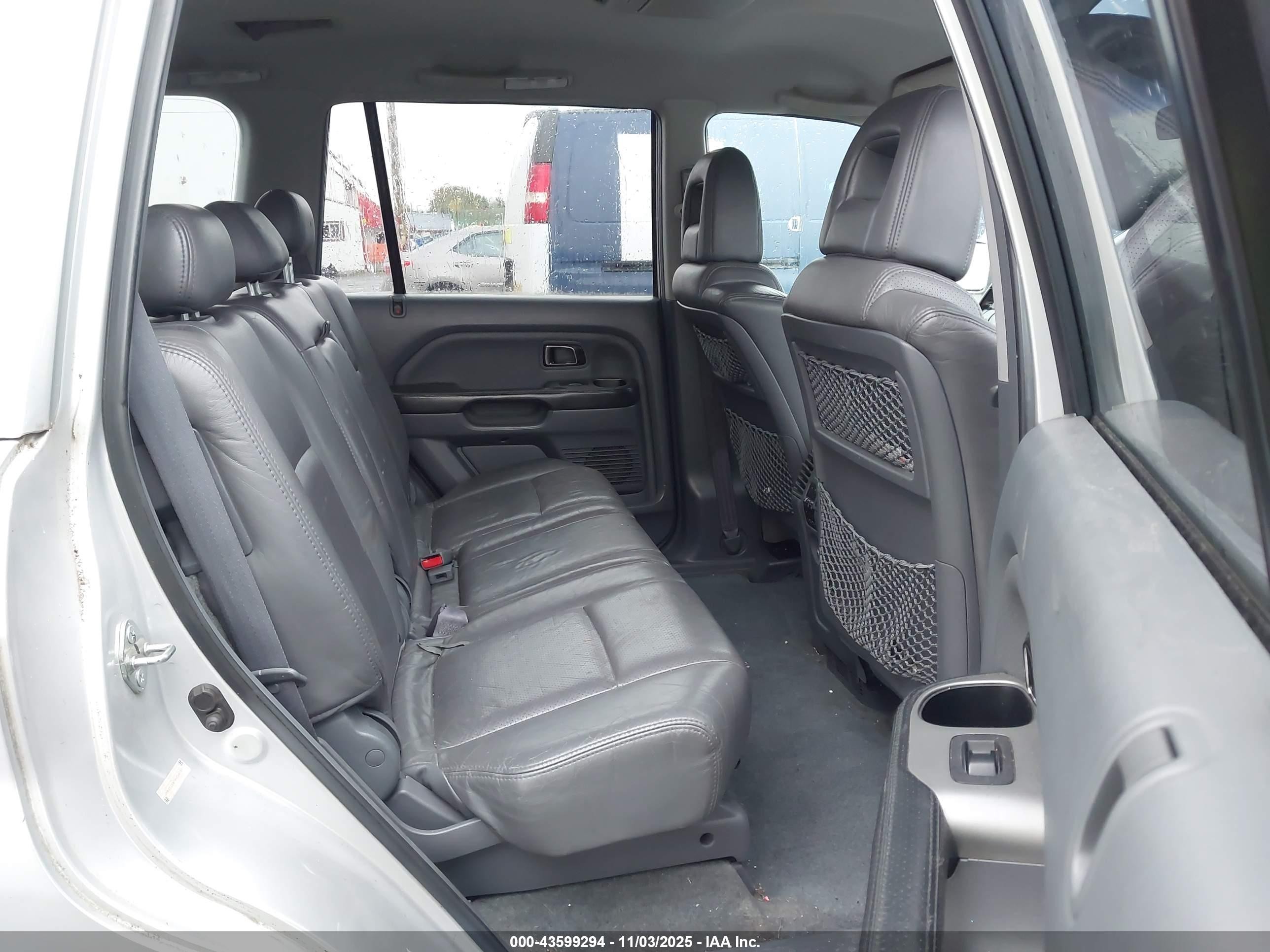 2004 Honda Pilot Ex-l Silver vin: 2HKYF18674H564799
