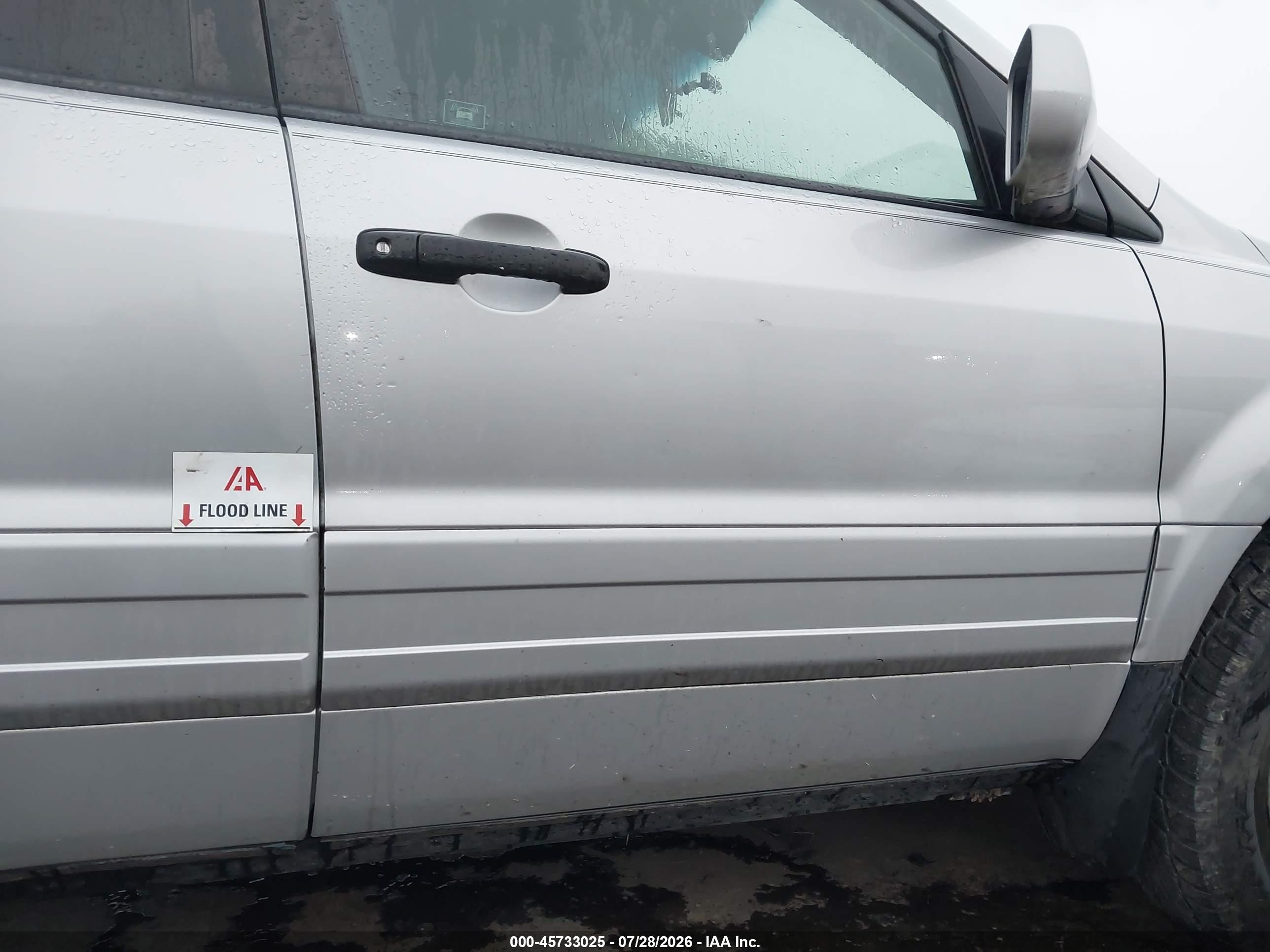 2004 Honda Pilot Ex-l Silver vin: 2HKYF18694H590949