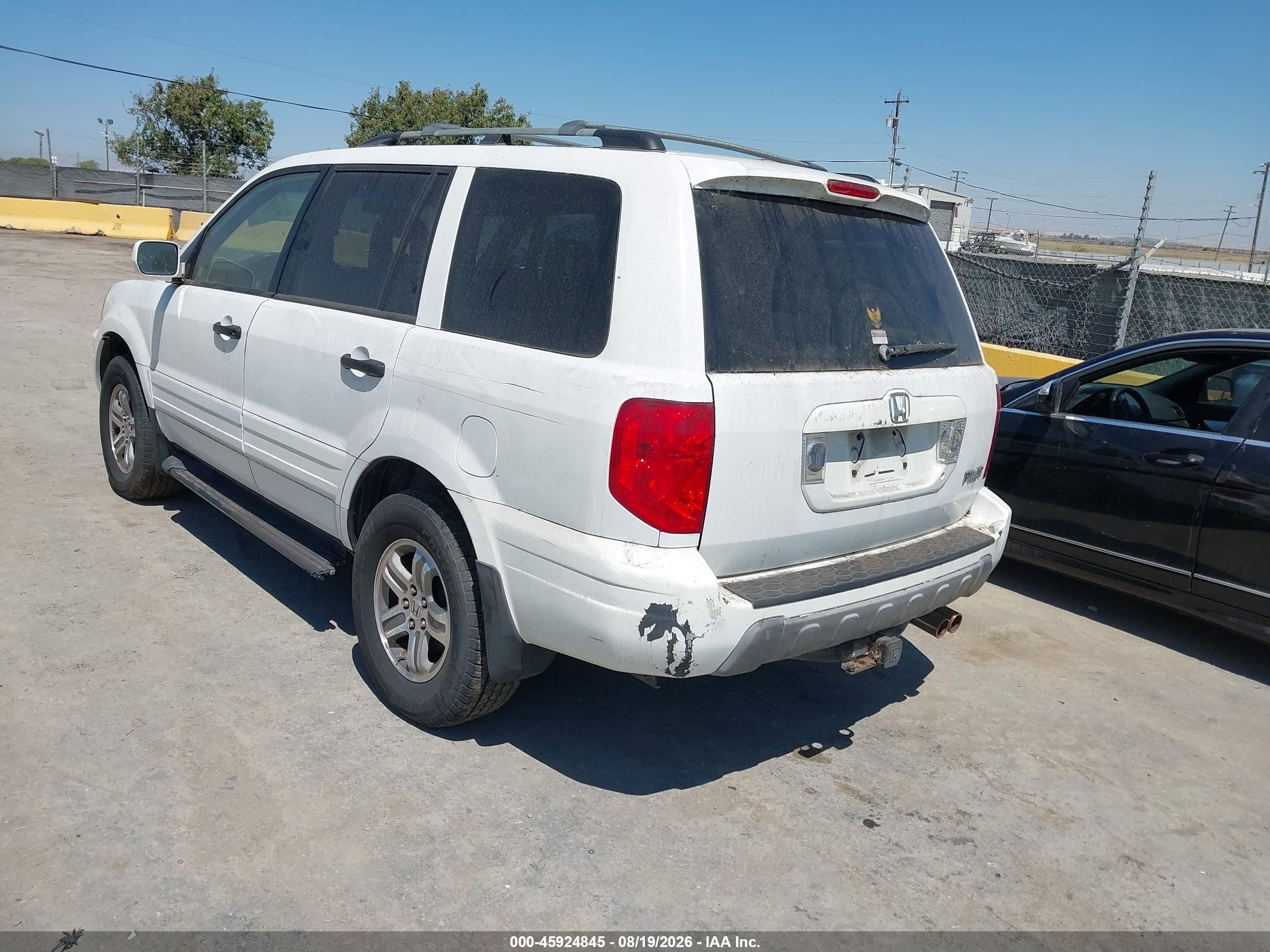 2005 Honda Pilot Ex-l White vin: 2HKYF18695H510972