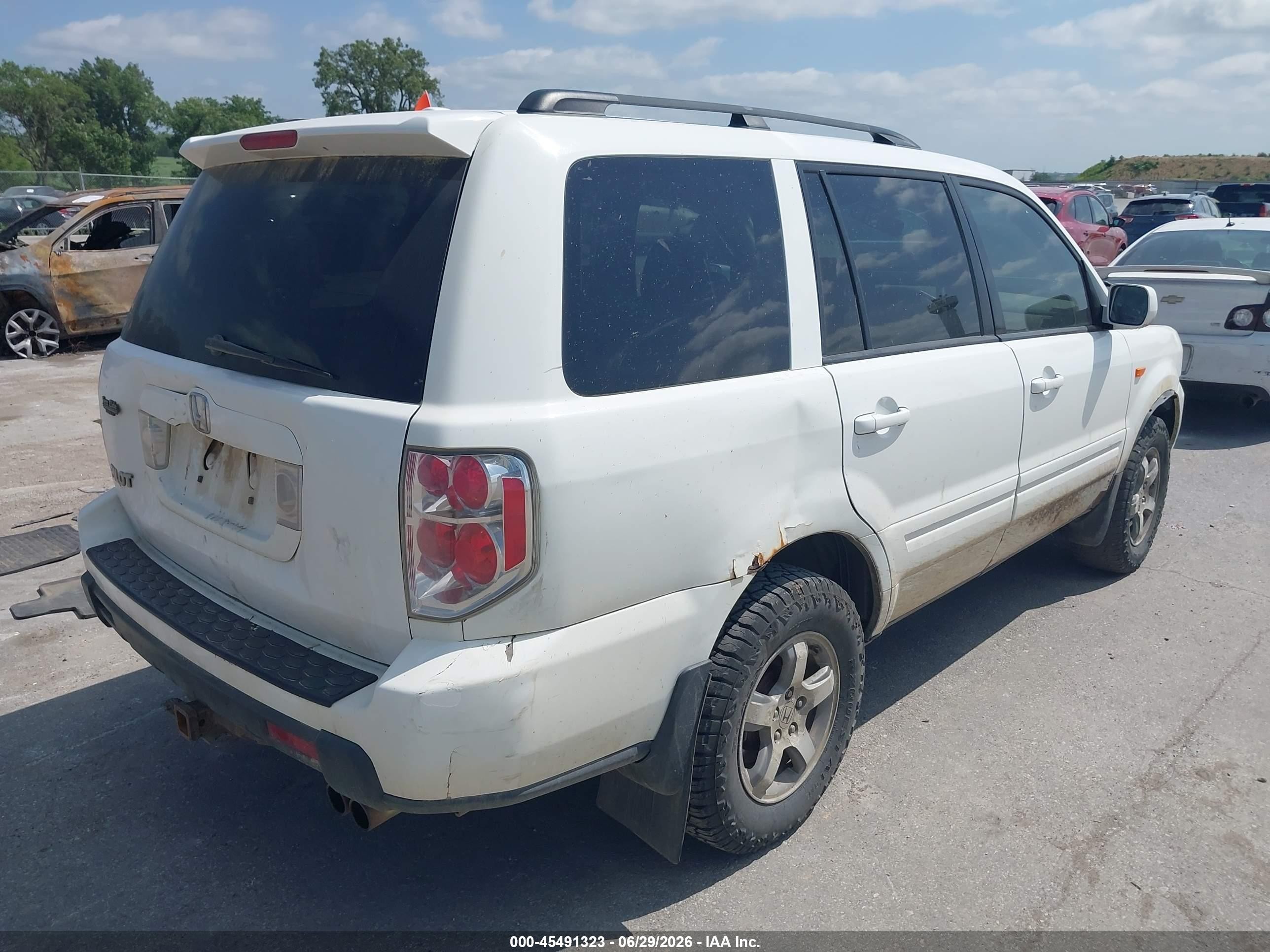 2007 Honda Pilot Ex-l White vin: 2HKYF18697H515379