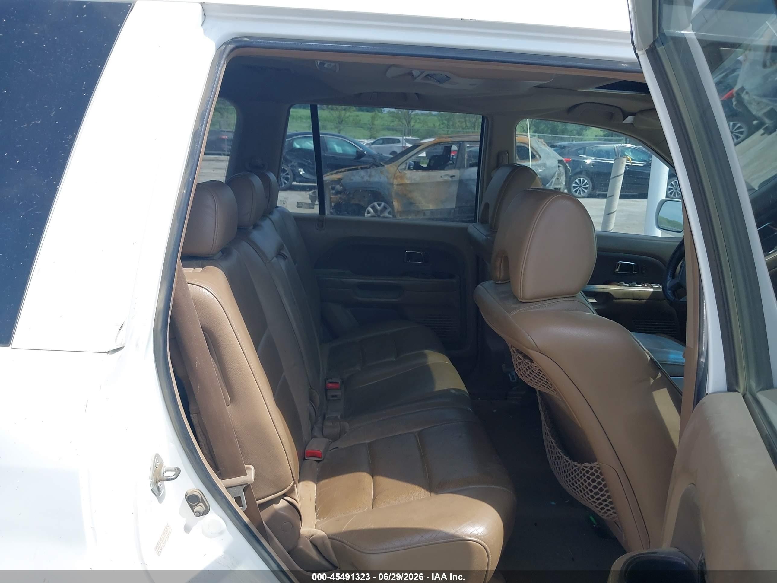 2007 Honda Pilot Ex-l White vin: 2HKYF18697H515379