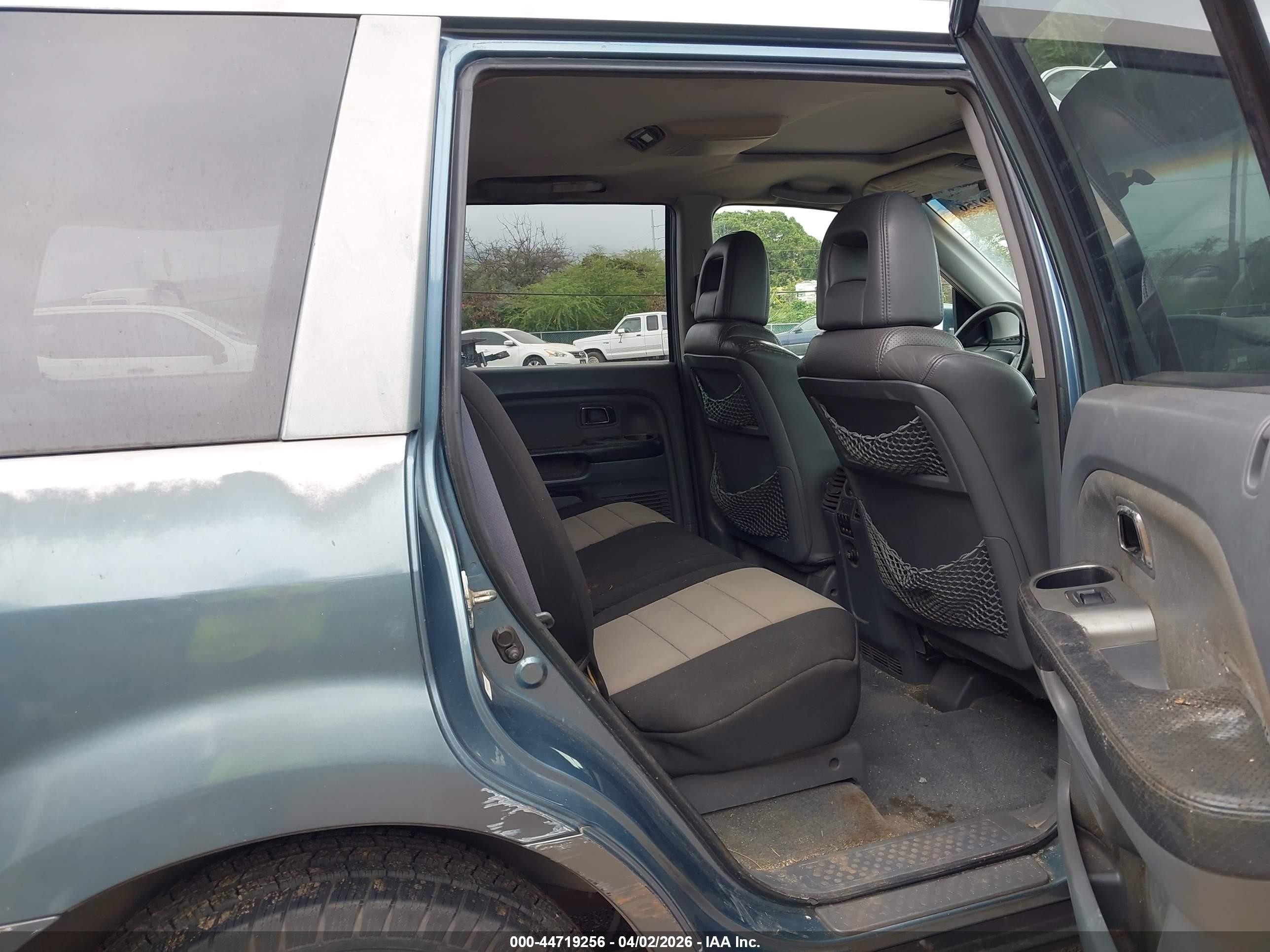 2005 Honda Pilot Ex-l Gray vin: 2HKYF186X5H509300