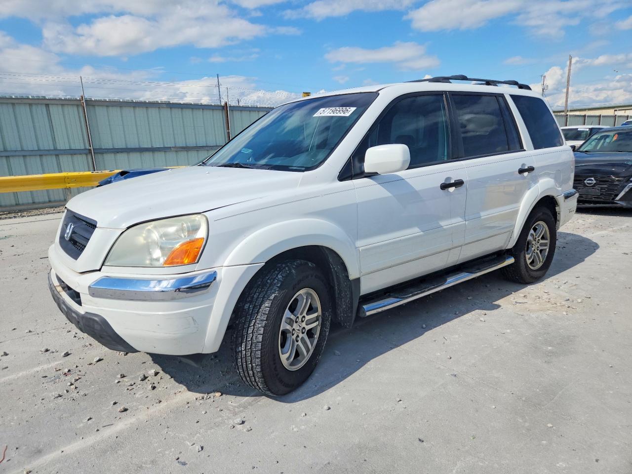 2005 Honda Pilot Exl White vin: 2HKYF18715H566252