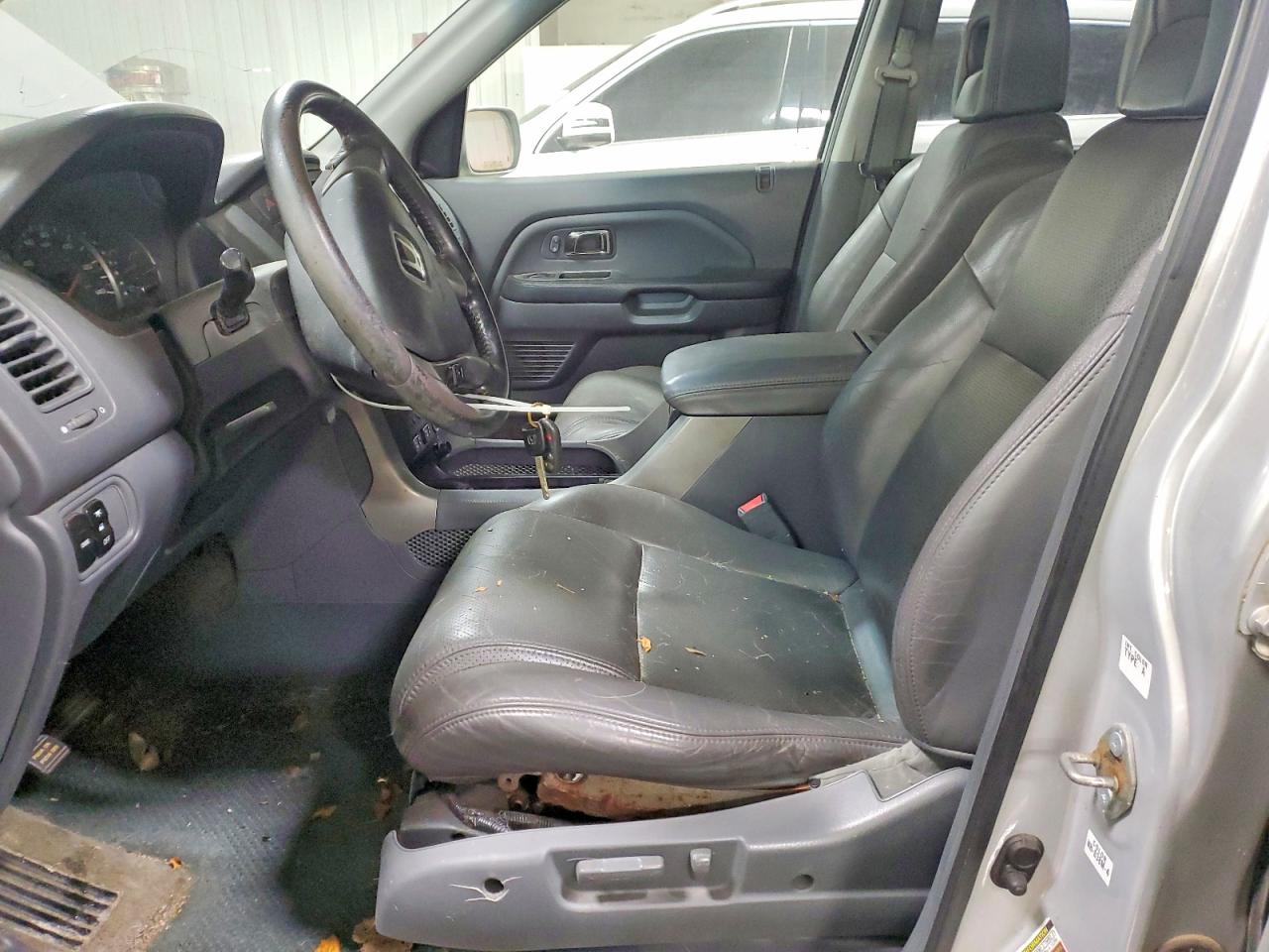 2004 Honda Pilot Exl Silver vin: 2HKYF18734H512739