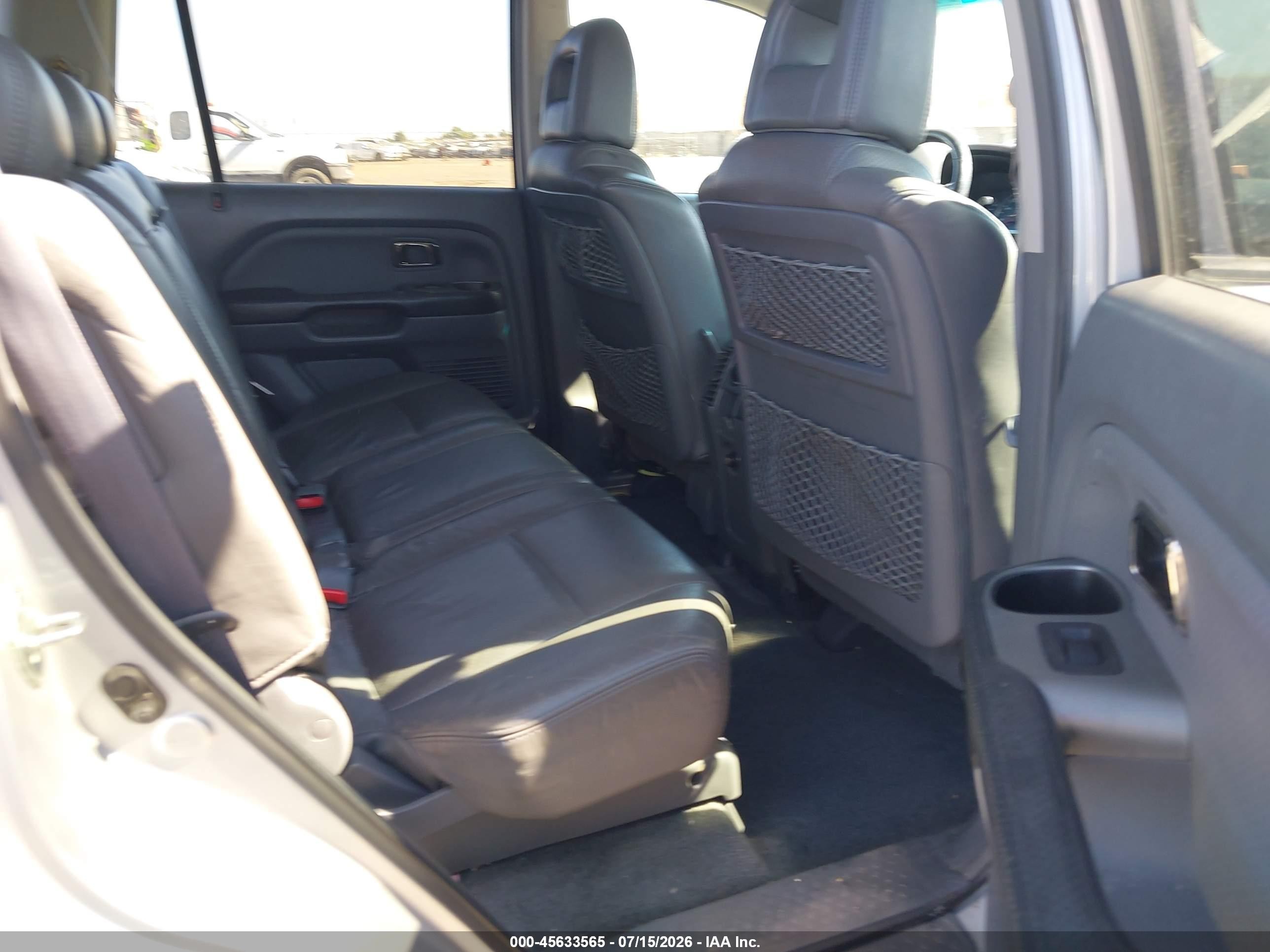 2004 Honda Pilot Ex-l Silver vin: 2HKYF18734H520548