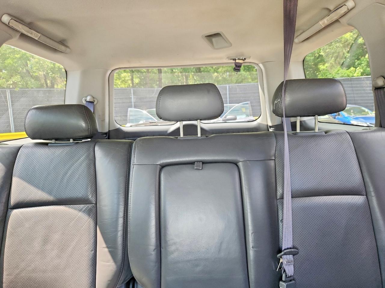 2004 Honda Pilot Exl Серебряный vin: 2HKYF18734H606314