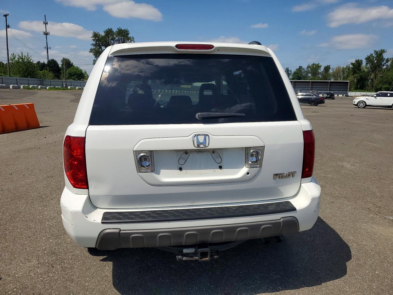 2005 Honda Pilot Exl White vin: 2HKYF18765H563587