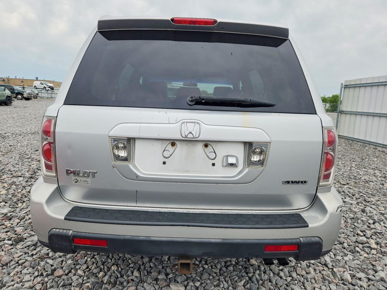 2006 Honda Pilot Ex Silver vin: 2HKYF18766H548346
