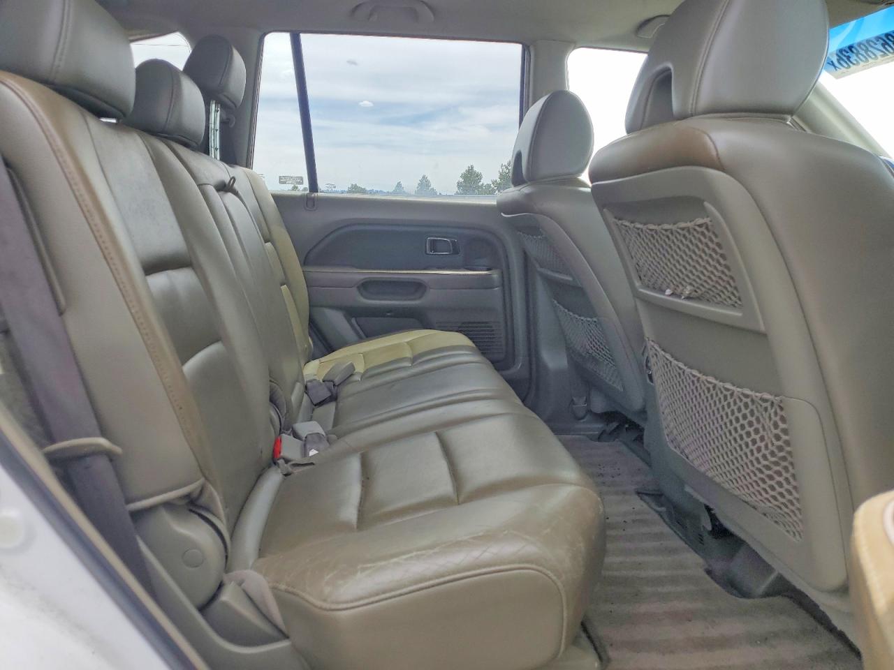 2006 Honda Pilot Ex White vin: 2HKYF18786H548171