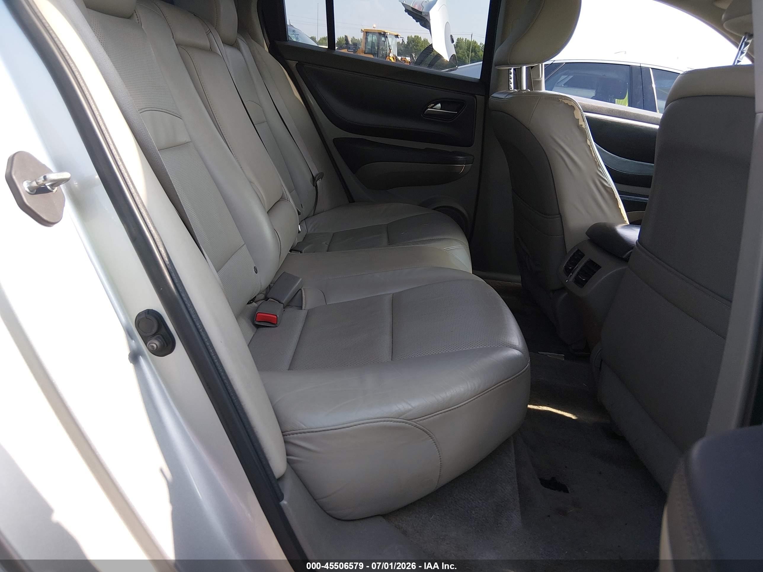 2010 Acura Zdx   Silver vin: 2HNYB1H40AH503044