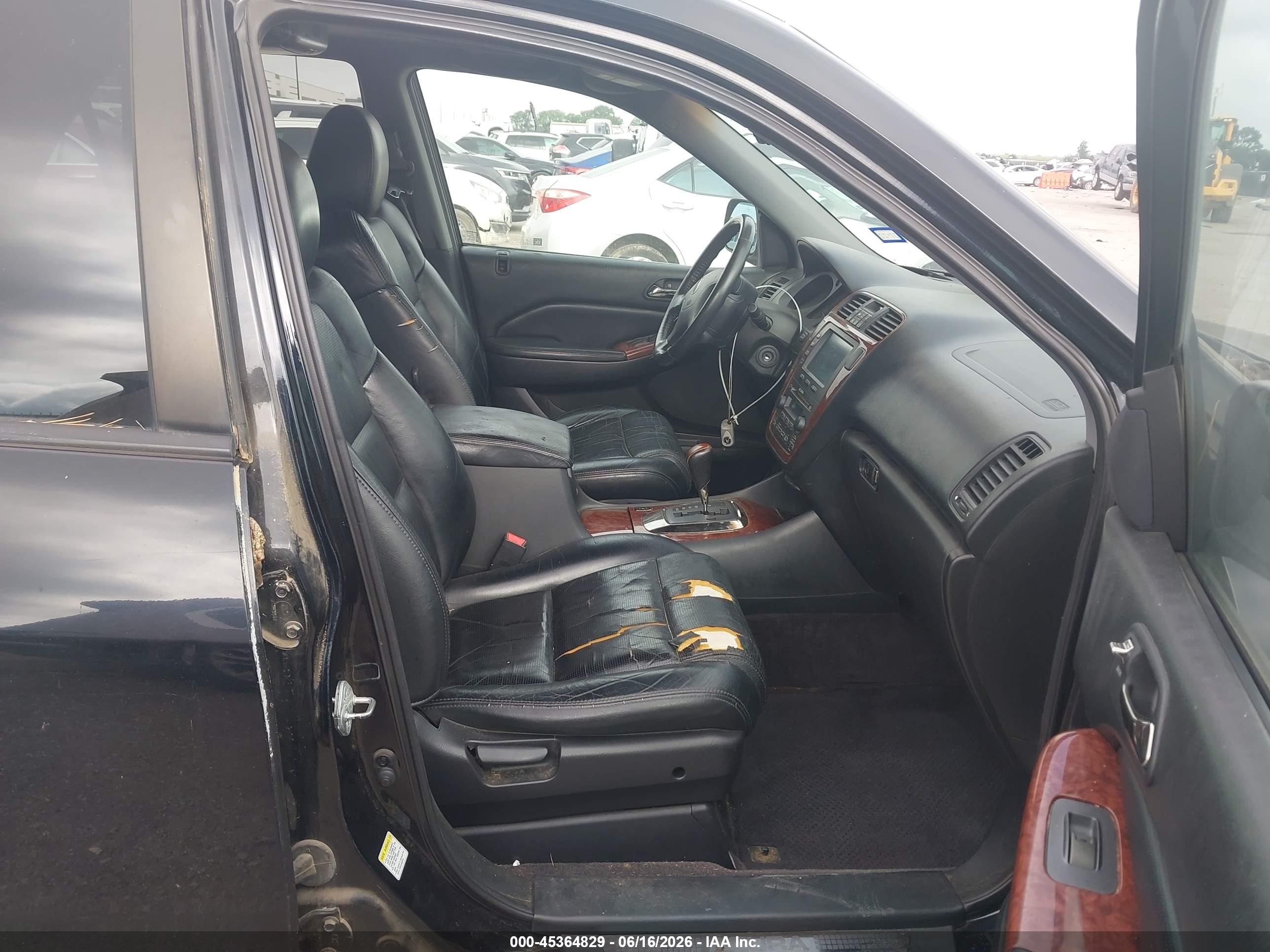 2006 Acura Mdx   Black vin: 2HNYD18236H516290