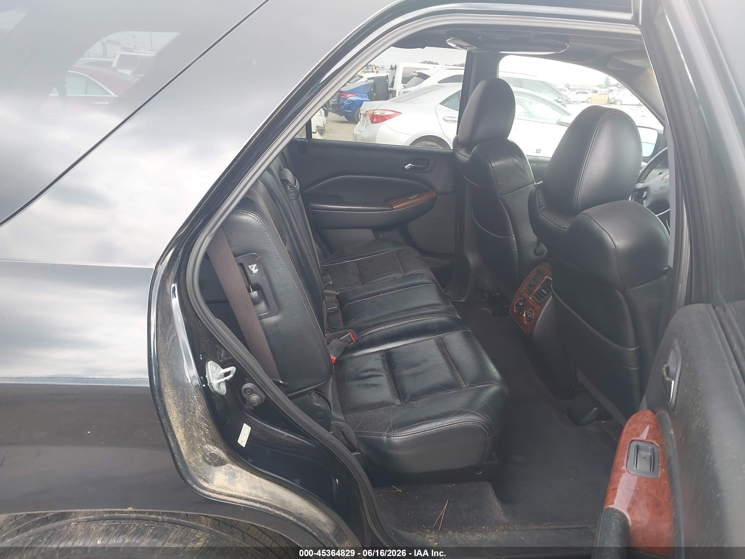 2006 Acura Mdx   Black vin: 2HNYD18236H516290