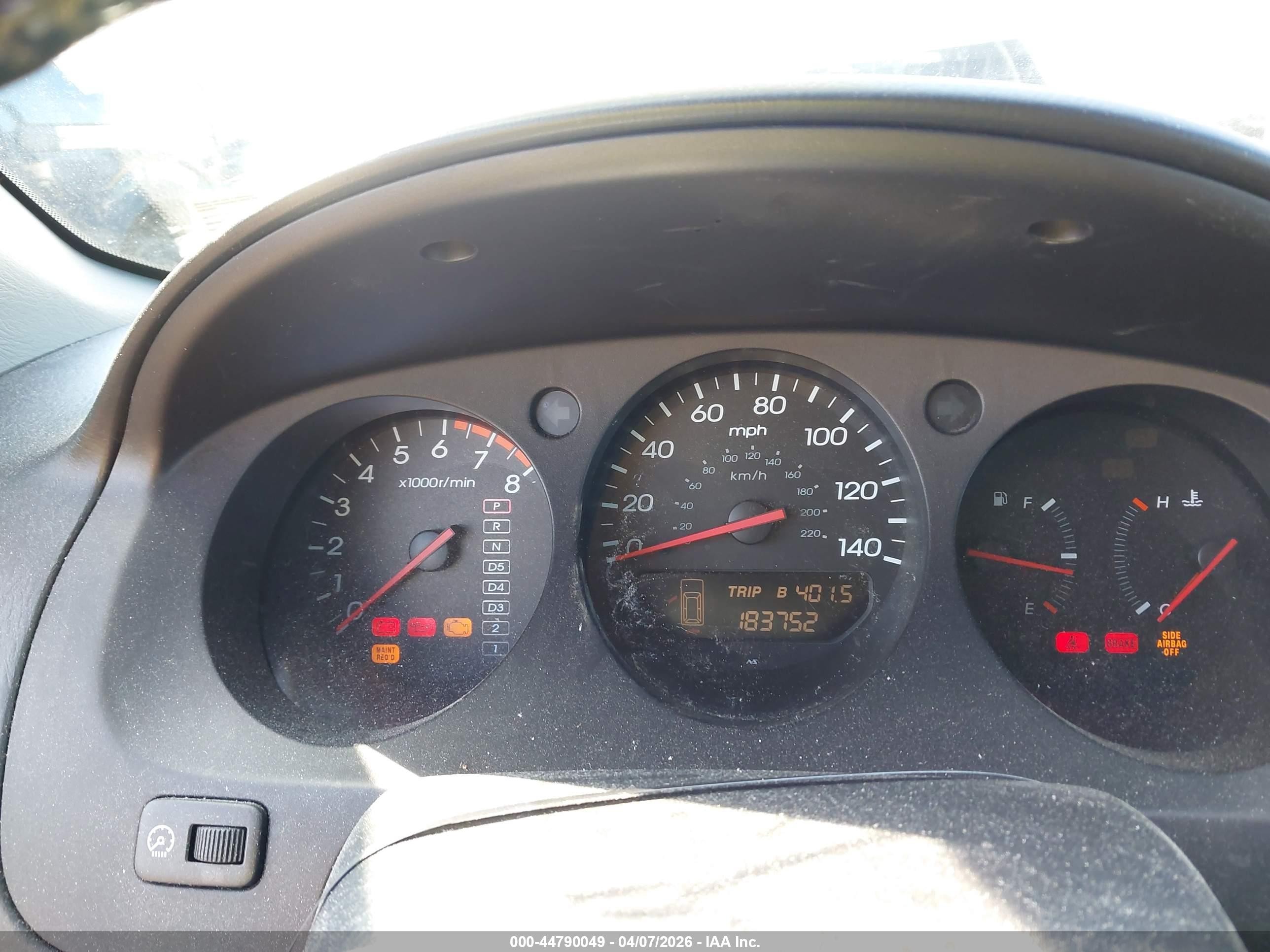 2002 Acura Mdx   Silver vin: 2HNYD18242H516101