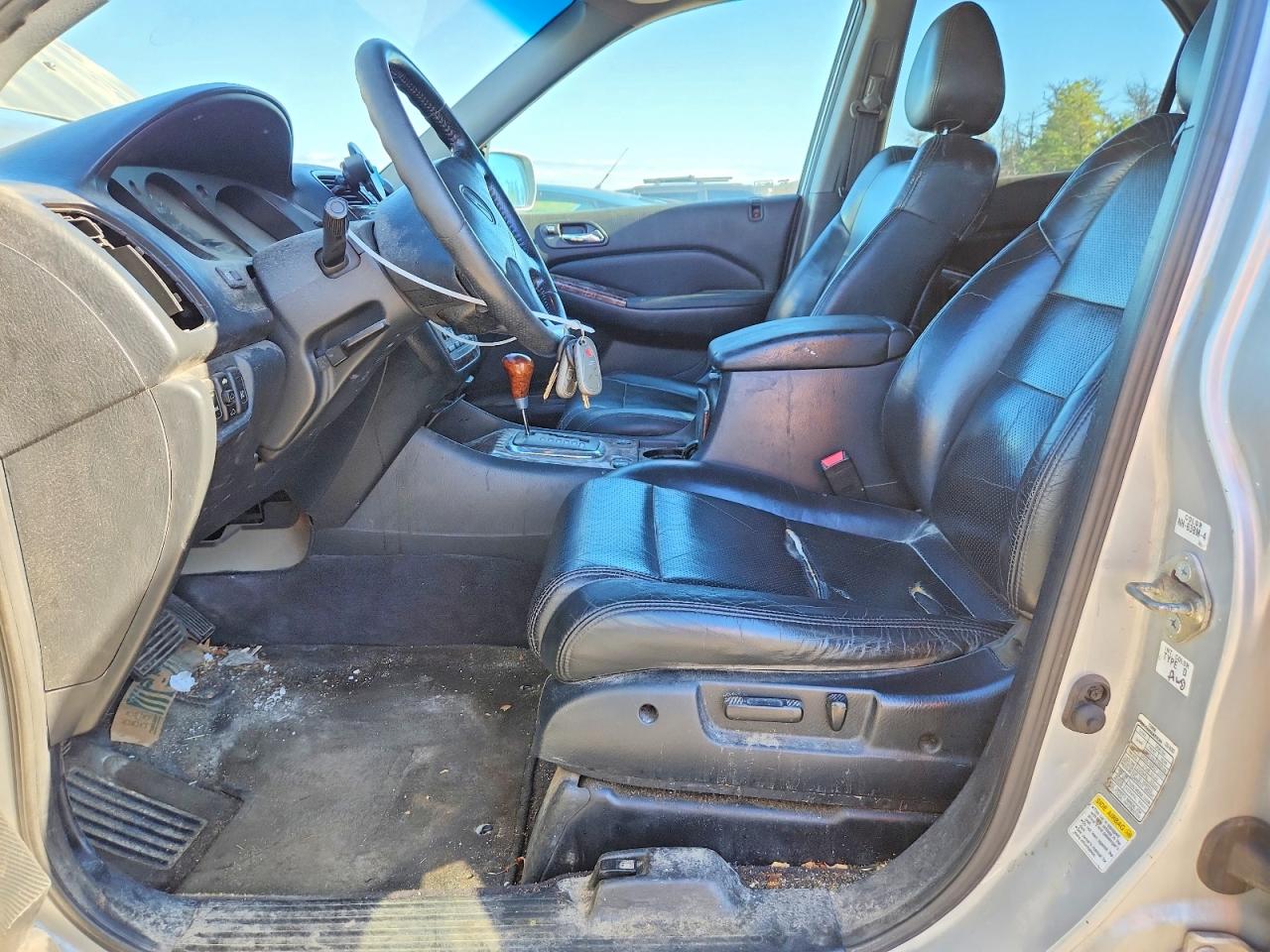 2001 Acura Mdx Silver vin: 2HNYD18261H521895