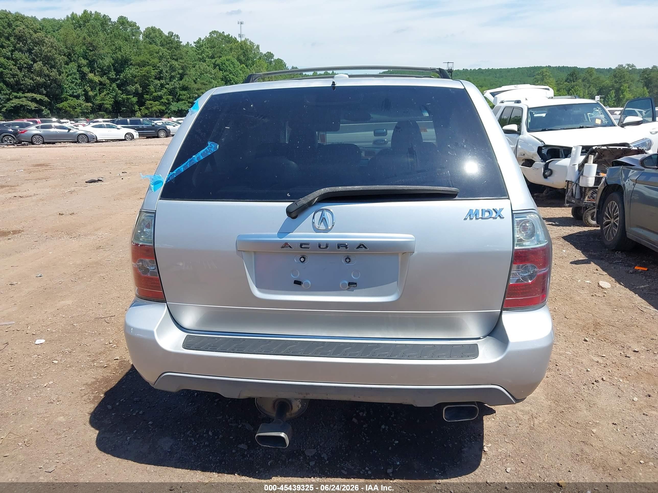 2005 Acura Mdx Silver vin: 2HNYD18265H538931