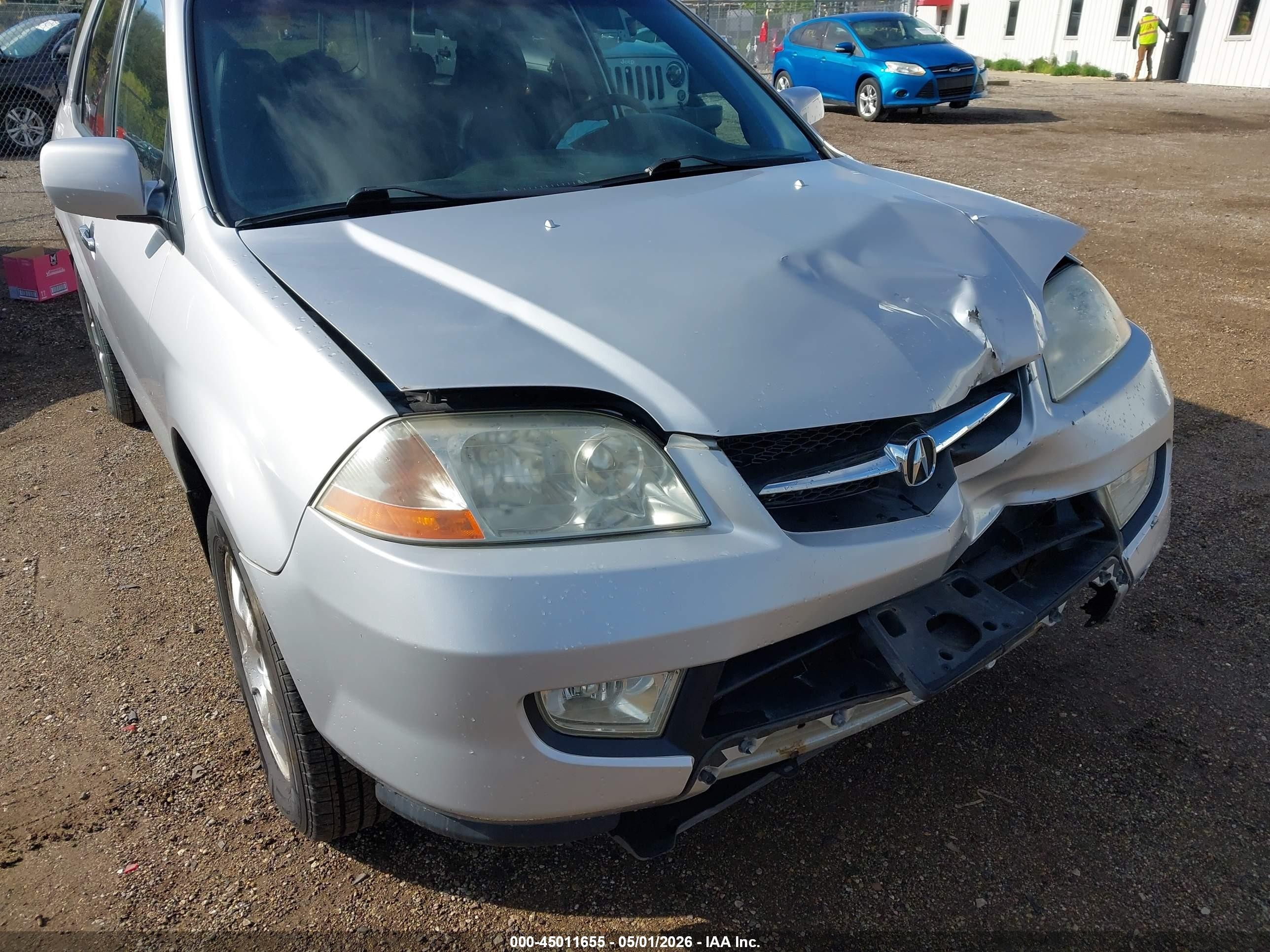 2003 Acura Mdx   Silver vin: 2HNYD18273H526624