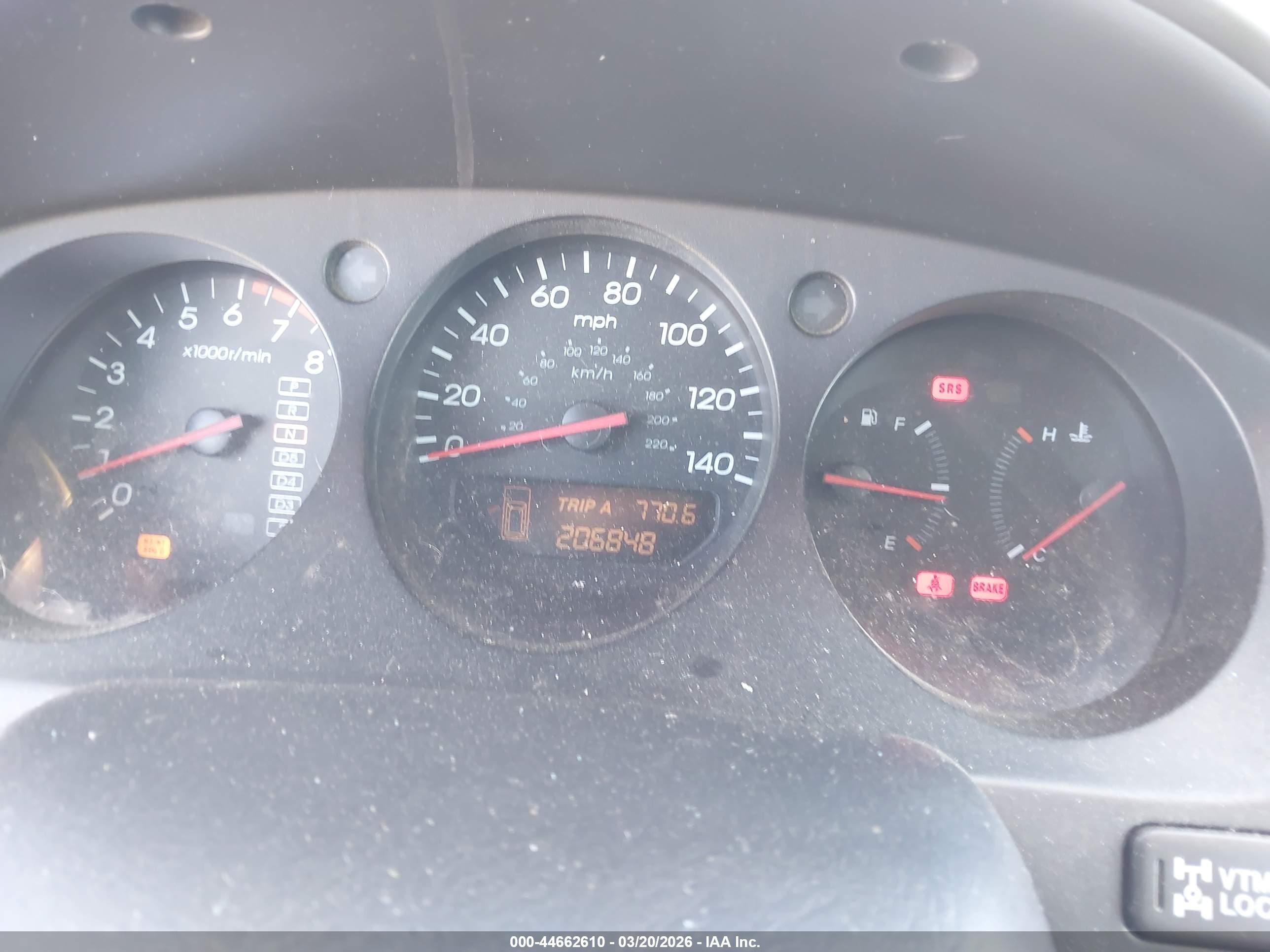 2001 Acura Mdx   Silver vin: 2HNYD18601H535200